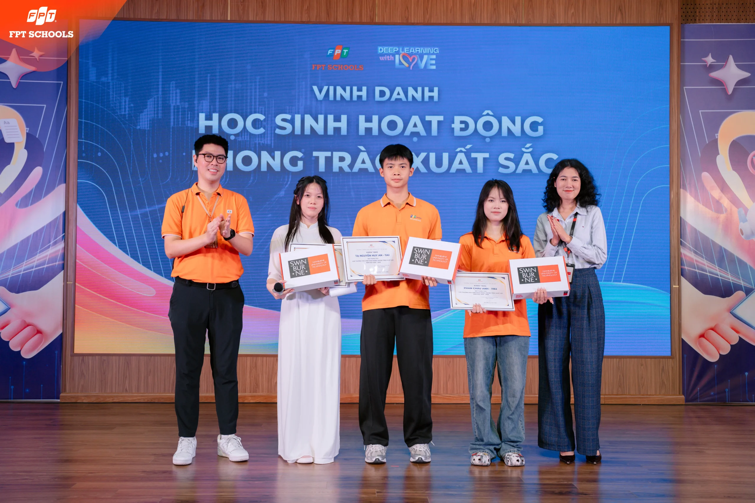 Lễ Bế giảng năm học 2025 – 2026: Dấu mốc khép lại một hành trình đáng nhớ | FPT Schools