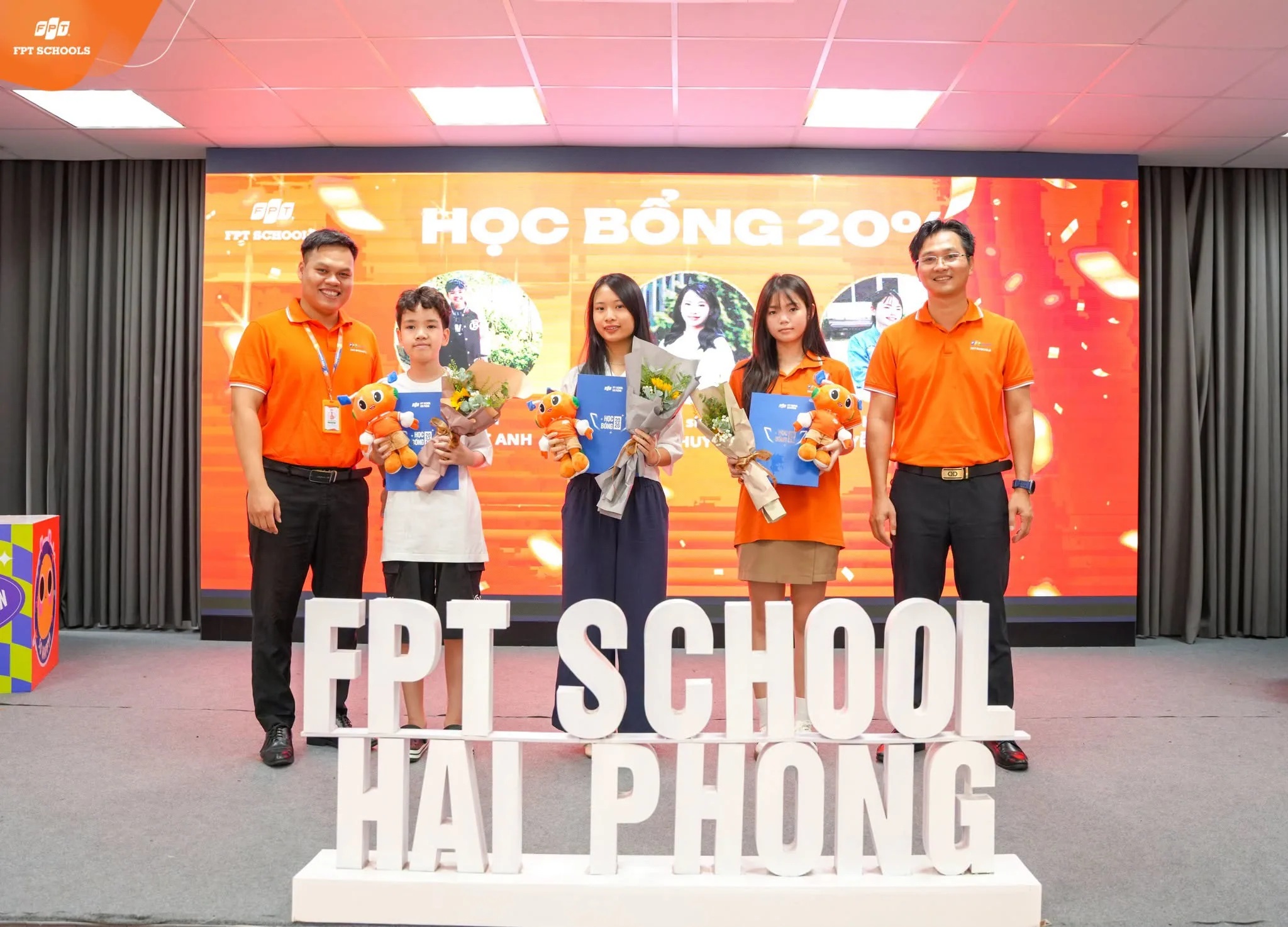 Tự hào vinh danh những gương mặt xuất sắc tại Lễ trao học bổng tài năng 2026 tại FPT School Hải Phòng - FPT Education Lễ trao học bổng tài năng 2026 tại FPT School Hải Phòng-14