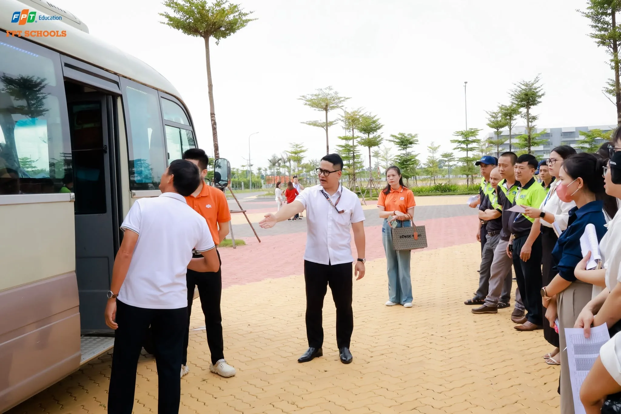 Xe tuyến FPT School Hà Nam – Hành trình của sự an toàn và an tâm - FPT Education Xe tuyến FPT School Hà Nam – Hành trình của sự an toàn và an tâm | FPT Schools