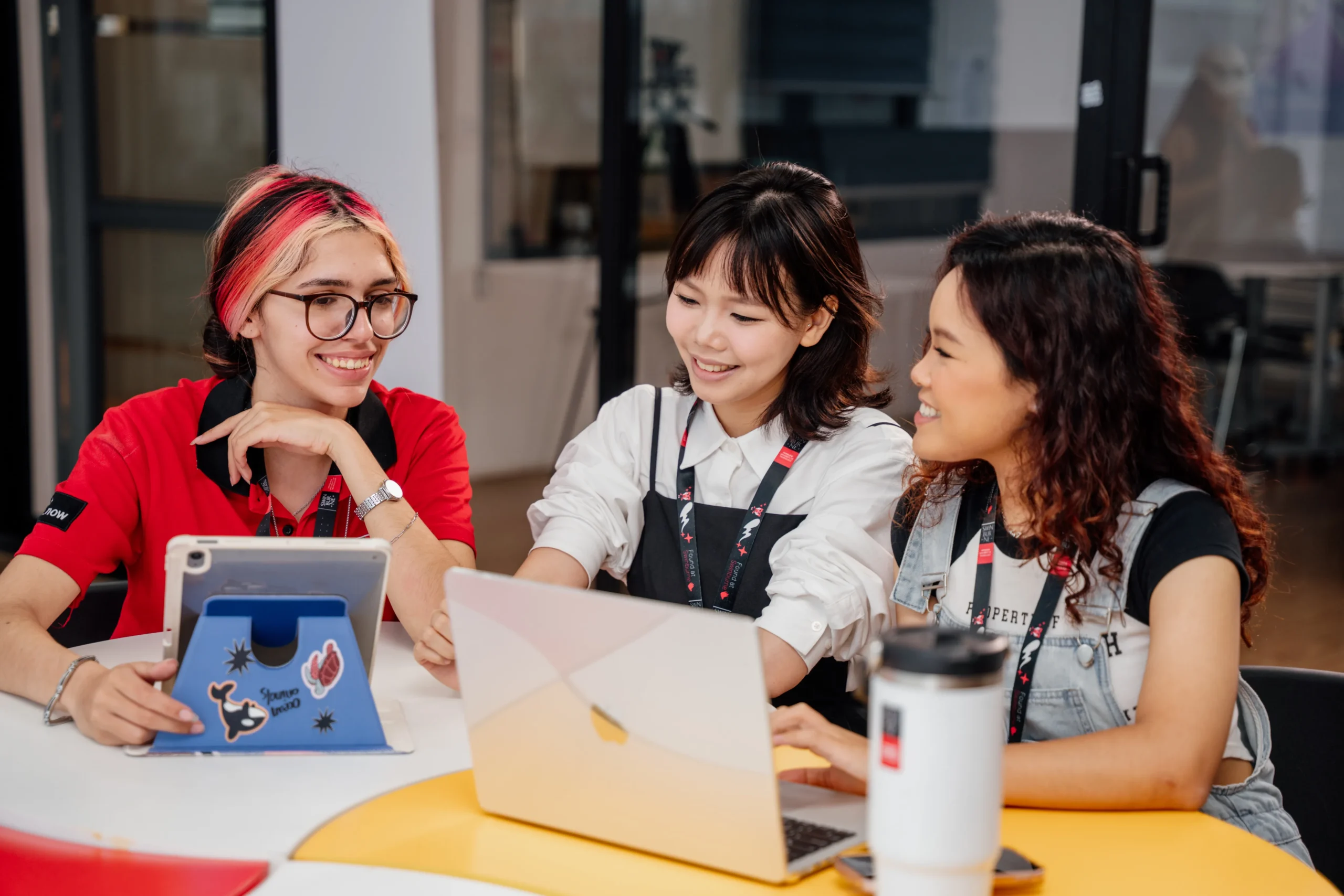 VIỆN ĐẠI HỌC QUỐC TẾ FPT TRIỂN KHAI CHUỖI HỌC BỔNG ĐẠI HỌC QUỐC TẾ DÀNH CHO HỌC SINH FPT SCHOOLS | FPT Schools