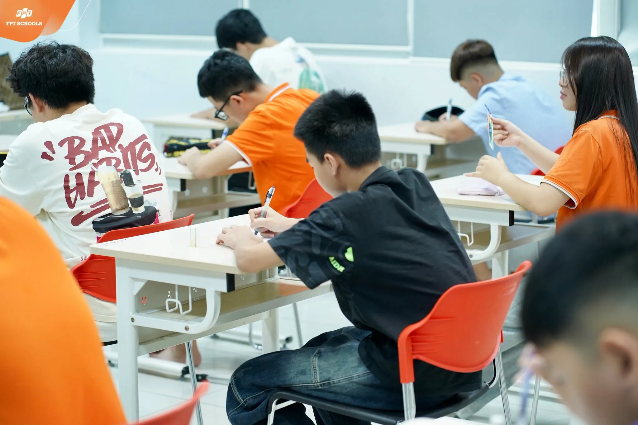 Học sinh FPT School Hải Phòng tự tin khởi động năm học mới với buổi đánh giá năng lực Tiếng Anh - FPT Education Học sinh FPT School Hải Phòng tự tin khởi động năm học mới với buổi đánh giá năng lực Tiếng Anh -3
