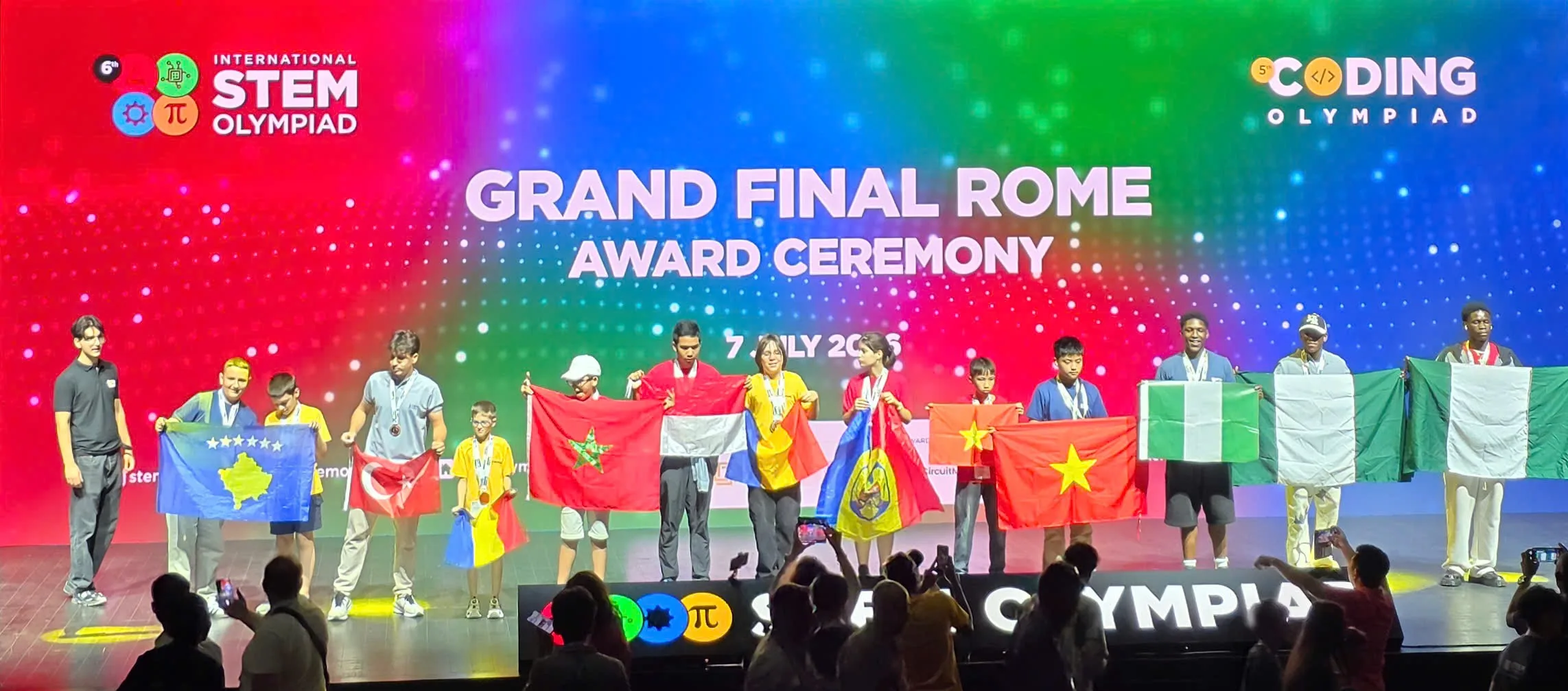 STEM Olympiad 2026: Học sinh FPT School Hà Nam giành 2 Huy chương Vàng, Top 2 thế giới tại vòng chung kết quốc tế trực tiếp tại Rome, Italia | FPT Schools