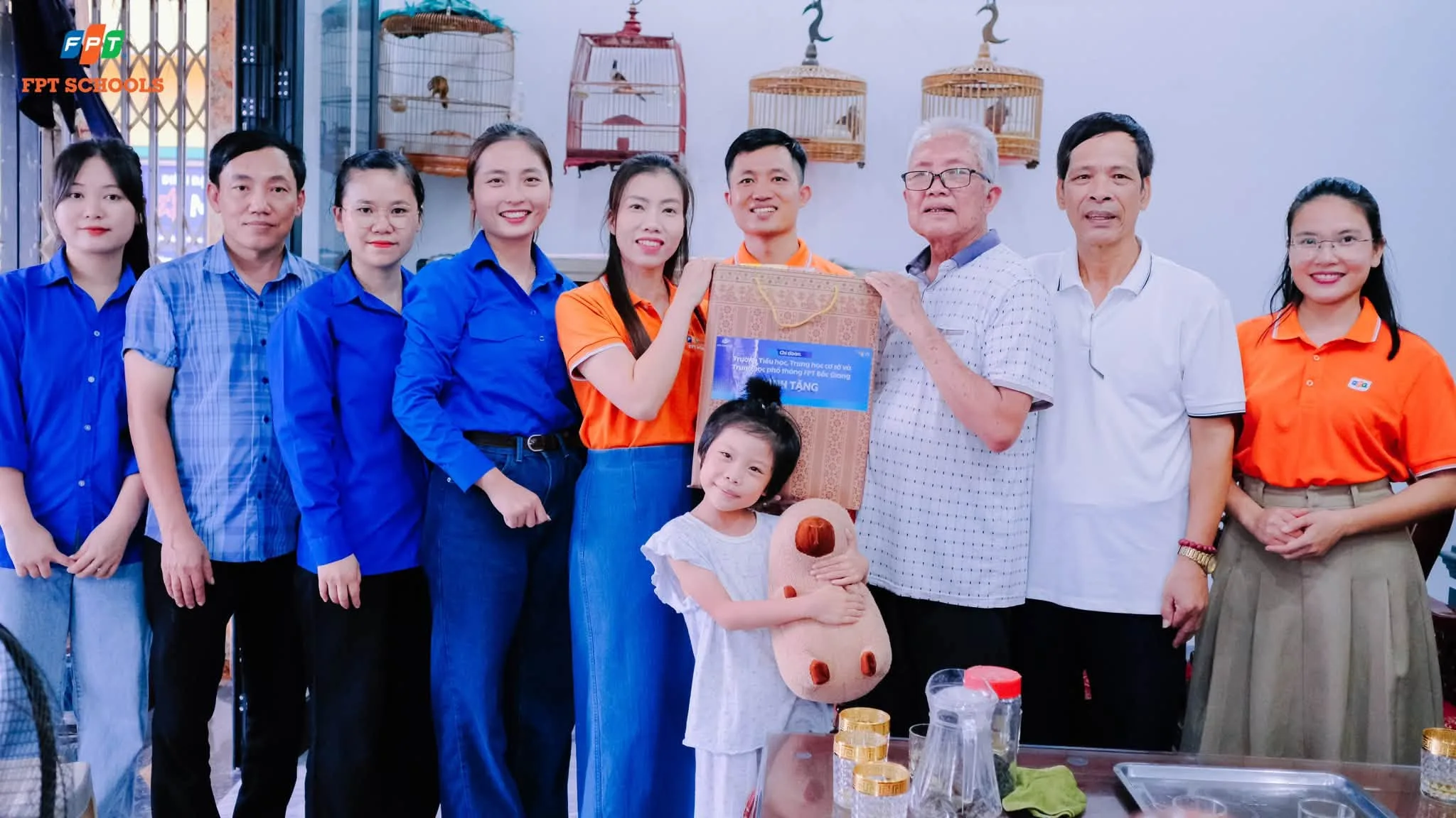 CHUỖI HOẠT ĐỘNG TRI ÂN 27/7 TẠI FPT SCHOOL BẮC GIANG – GIEO MẦM LÒNG BIẾT ƠN, TIẾP NỐI TRUYỀN THỐNG "UỐNG NƯỚC NHỚ NGUỒN" - FPT Education CHUỖI HOẠT ĐỘNG TRI ÂN 27/7 TẠI FPT SCHOOL BẮC GIANG – GIEO MẦM LÒNG BIẾT ƠN, TIẾP NỐI TRUYỀN THỐNG "UỐNG NƯỚC NHỚ NGUỒN" | FPT Schools