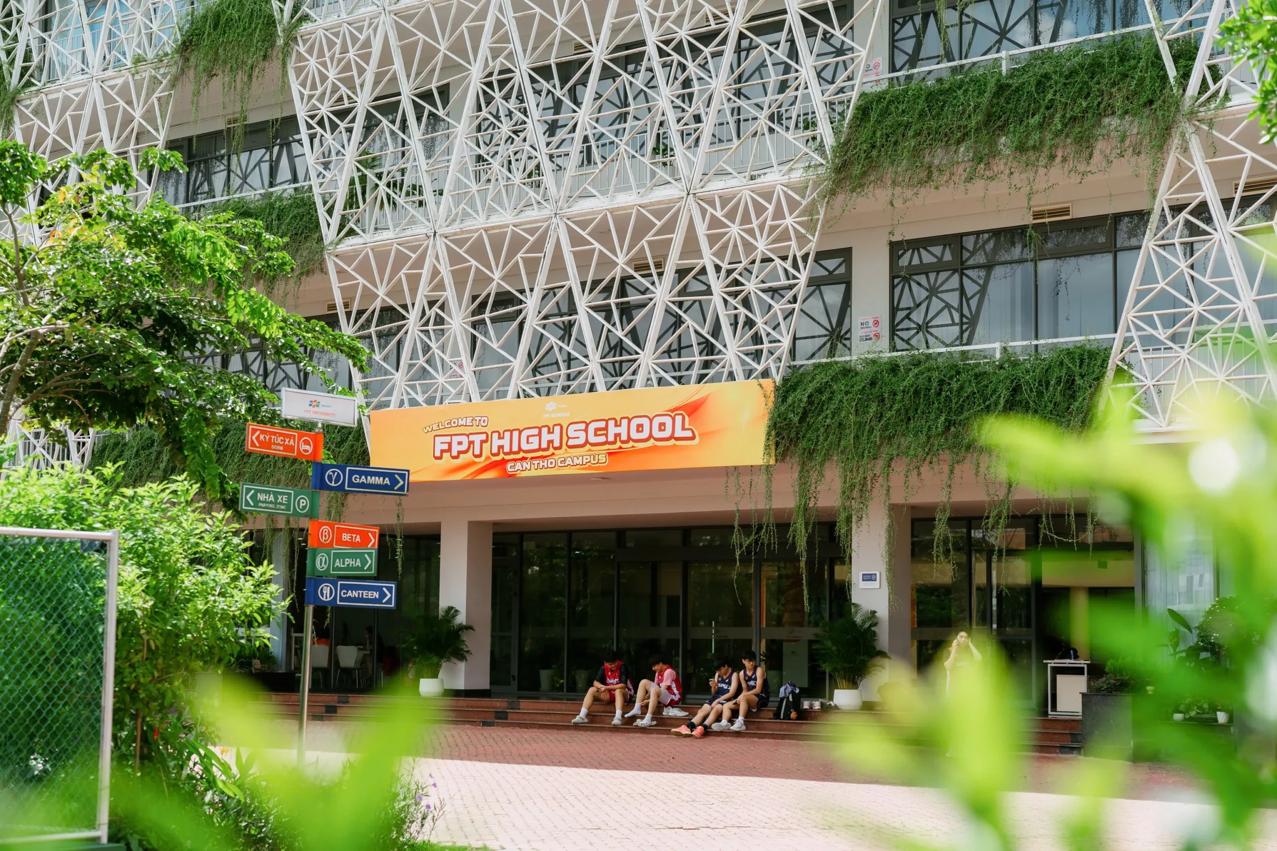 Mô hình nội trú new | FPT Schools