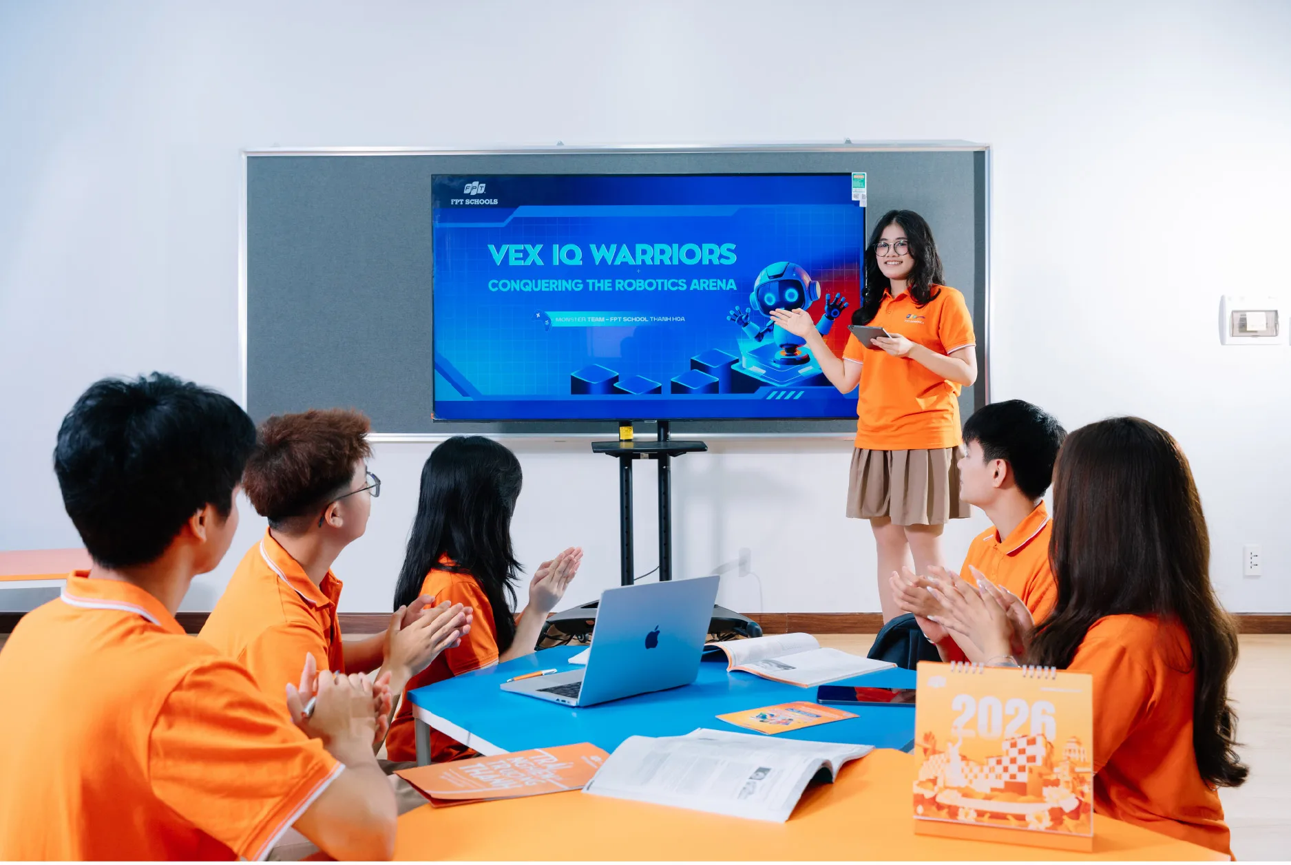 Học sinh FPT School Thanh Hoá làm việc nhóm