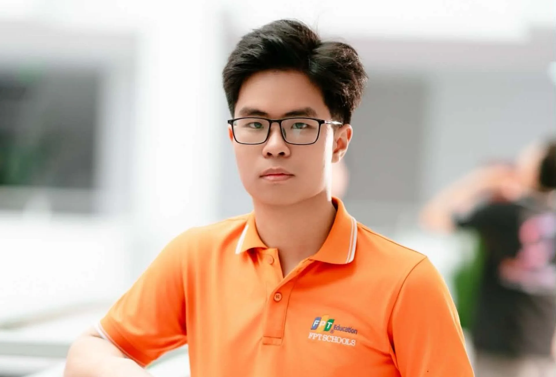 CỰU HỌC SINH FPT ĐẠT THỦ KHOA MÔN SINH THÀNH PHỐ ĐÀ NẴNG LÀM VIỆC NHÀ ĐỂ GIẢM ÁP LỰC | FPT Schools