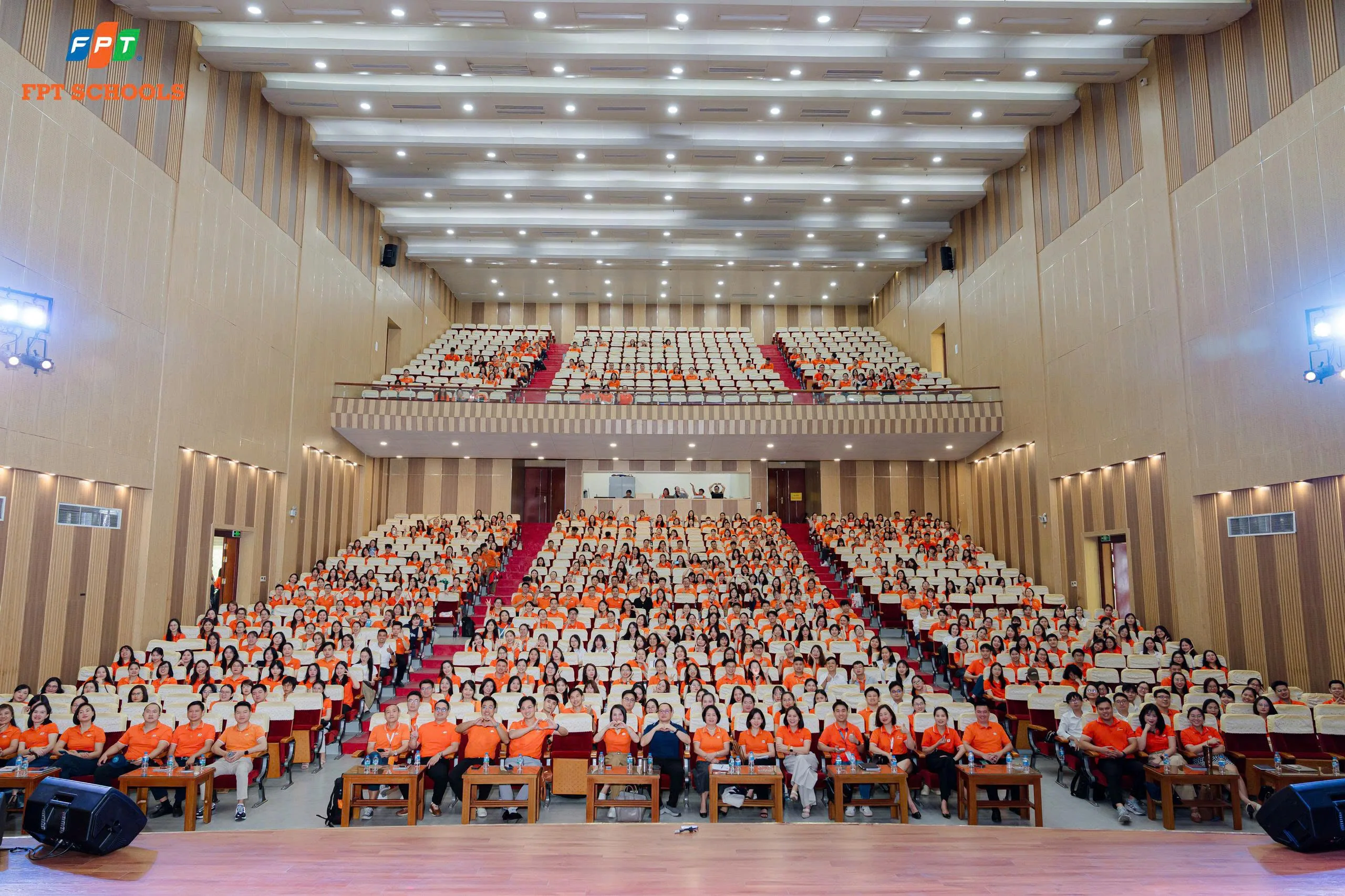 FPT Schools khởi động chuỗi sự kiện định hướng năm học 2026-2027: Đồng lòng hướng tới mục tiêu chung | FPT Schools