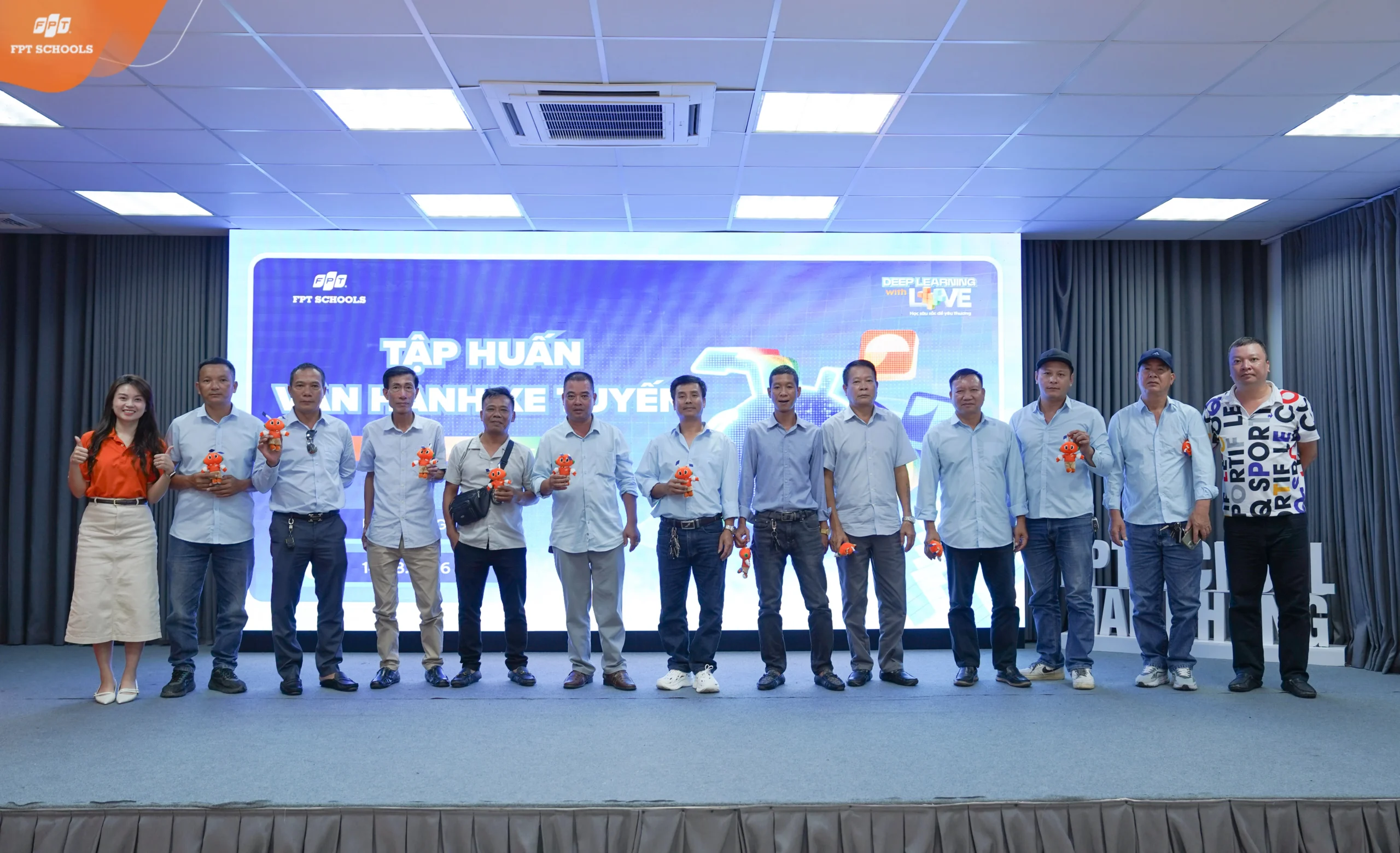 FPT SCHOOL HẢI PHÒNG SẴN SÀNG CHÀO ĐÓN HỌC SINH TRÊN NHỮNG CHUYẾN XE TUYẾN AN TOÀN, CHU ĐÁO | FPT Schools