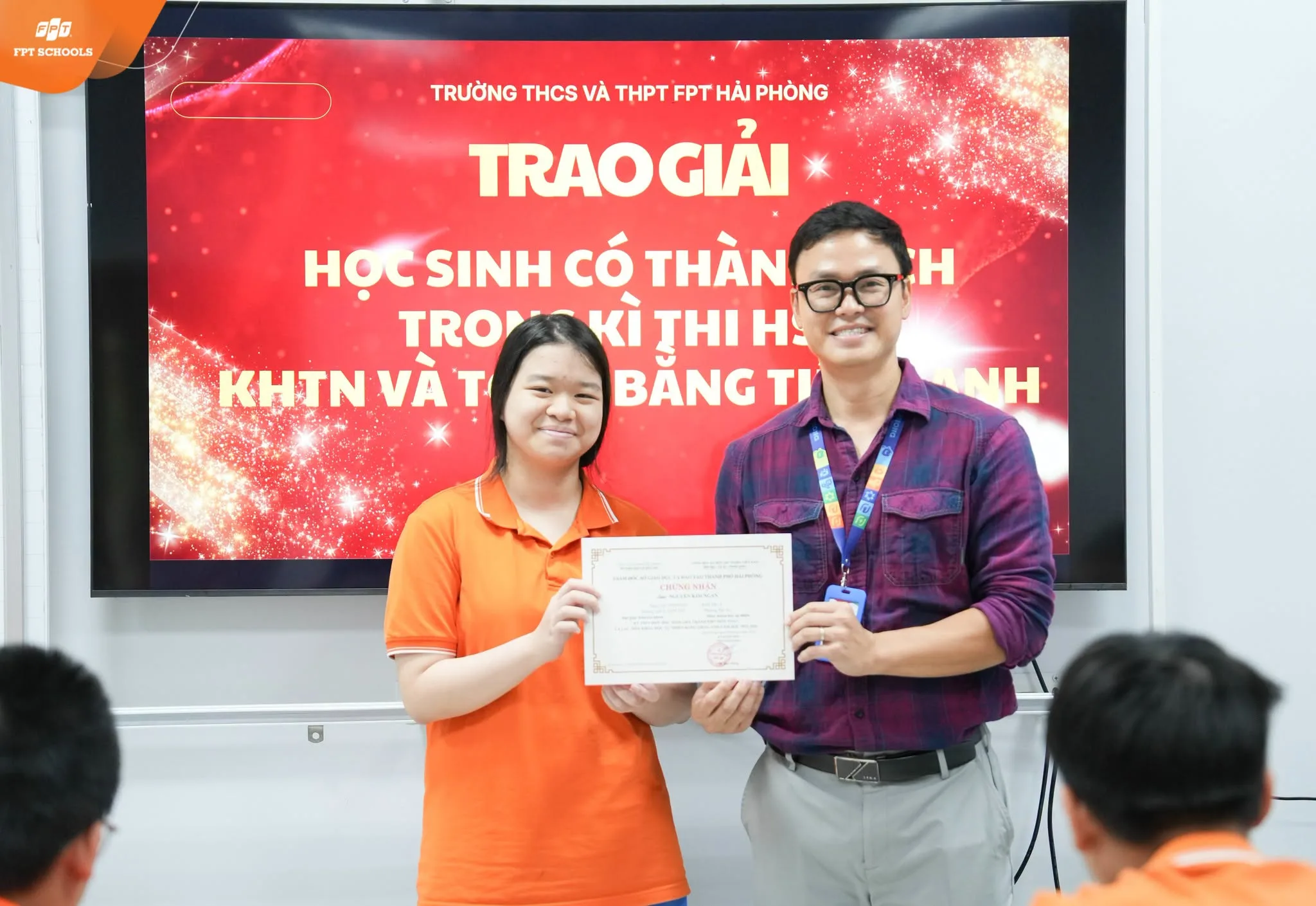 FPT SCHOOL HẢI PHÒNG TRAO CHỨNG NHẬN VÀ VINH DANH NHỮNG GƯƠNG MẶT XUẤT SẮC TẠI KỲ THI HỌC SINH GIỎI CẤP THÀNH PHỐ CÁC MÔN KHTN & TOÁN BẰNG TIẾNG ANH | FPT Schools