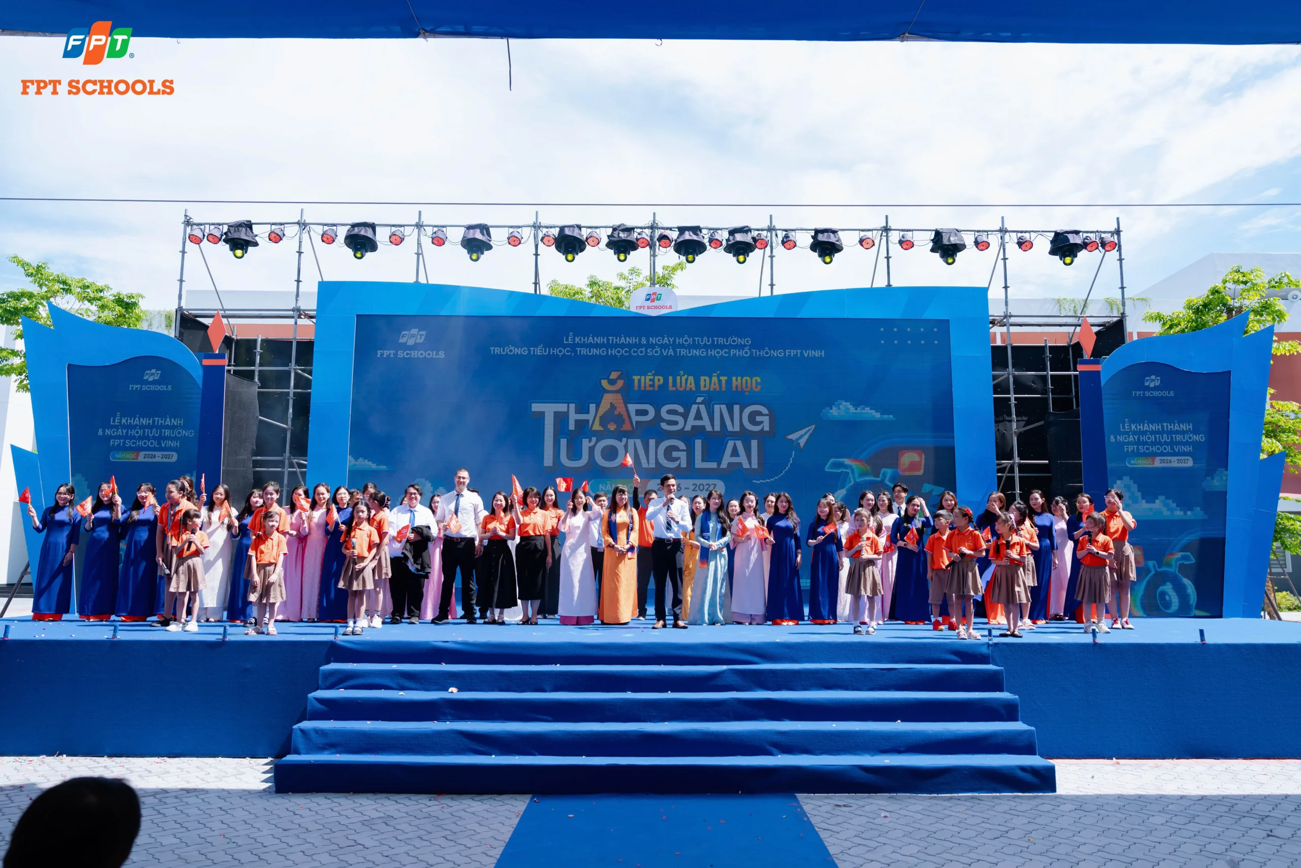 FPT tiếp lửa đất học, khánh thành trường liên cấp quy mô 2800 học sinh tại Nghệ An | FPT Schools
