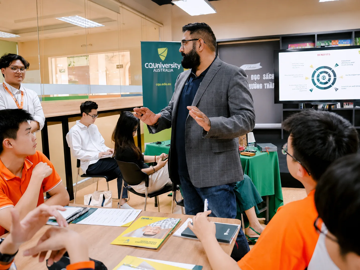 Trường THPT nội trú FPT có gì và tuyển sinh thế nào | FPT Schools