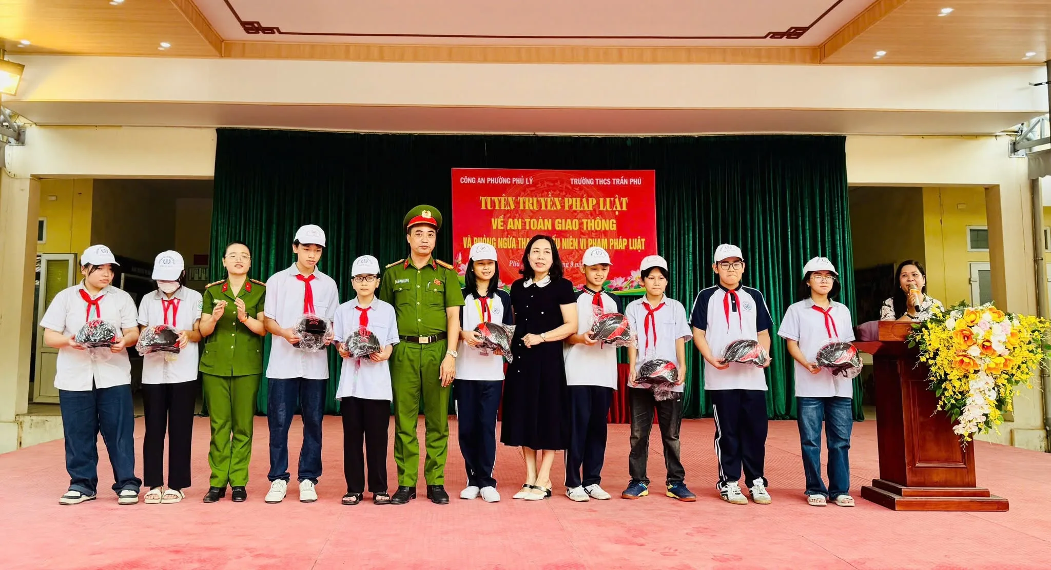Trường THCS Trần Phú tại phường Phủ Lý