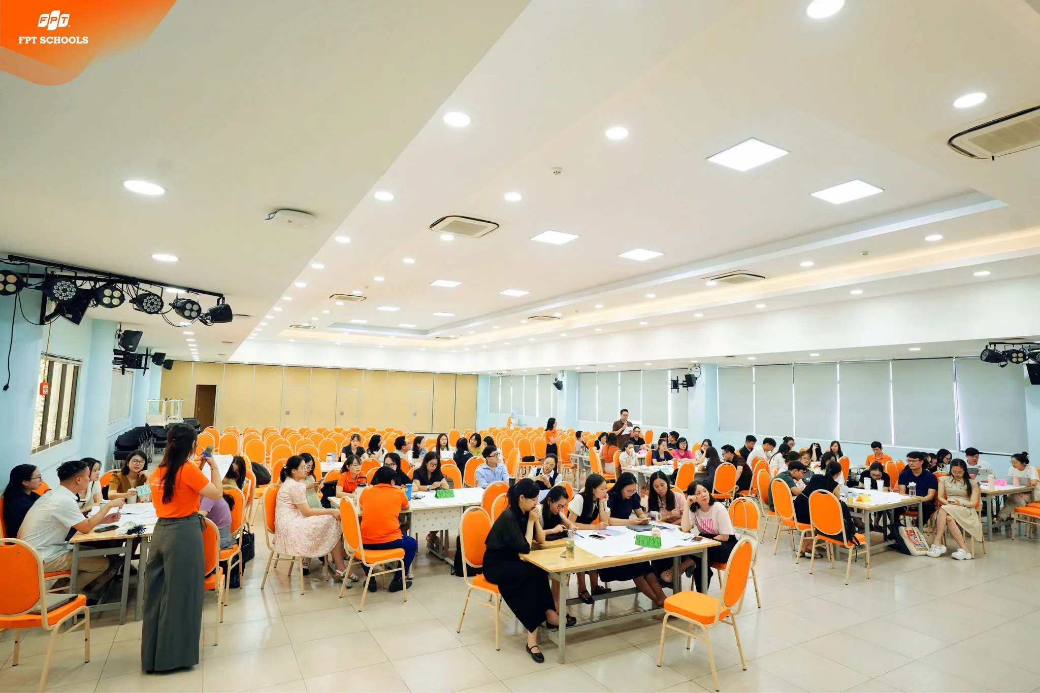Vững trái tim - Chuẩn quy trình Giỏi thực chiến: Giáo viên Trường THPT FPT Hà Nội sẵn sàng cho năm học 2026–2027 | FPT Schools