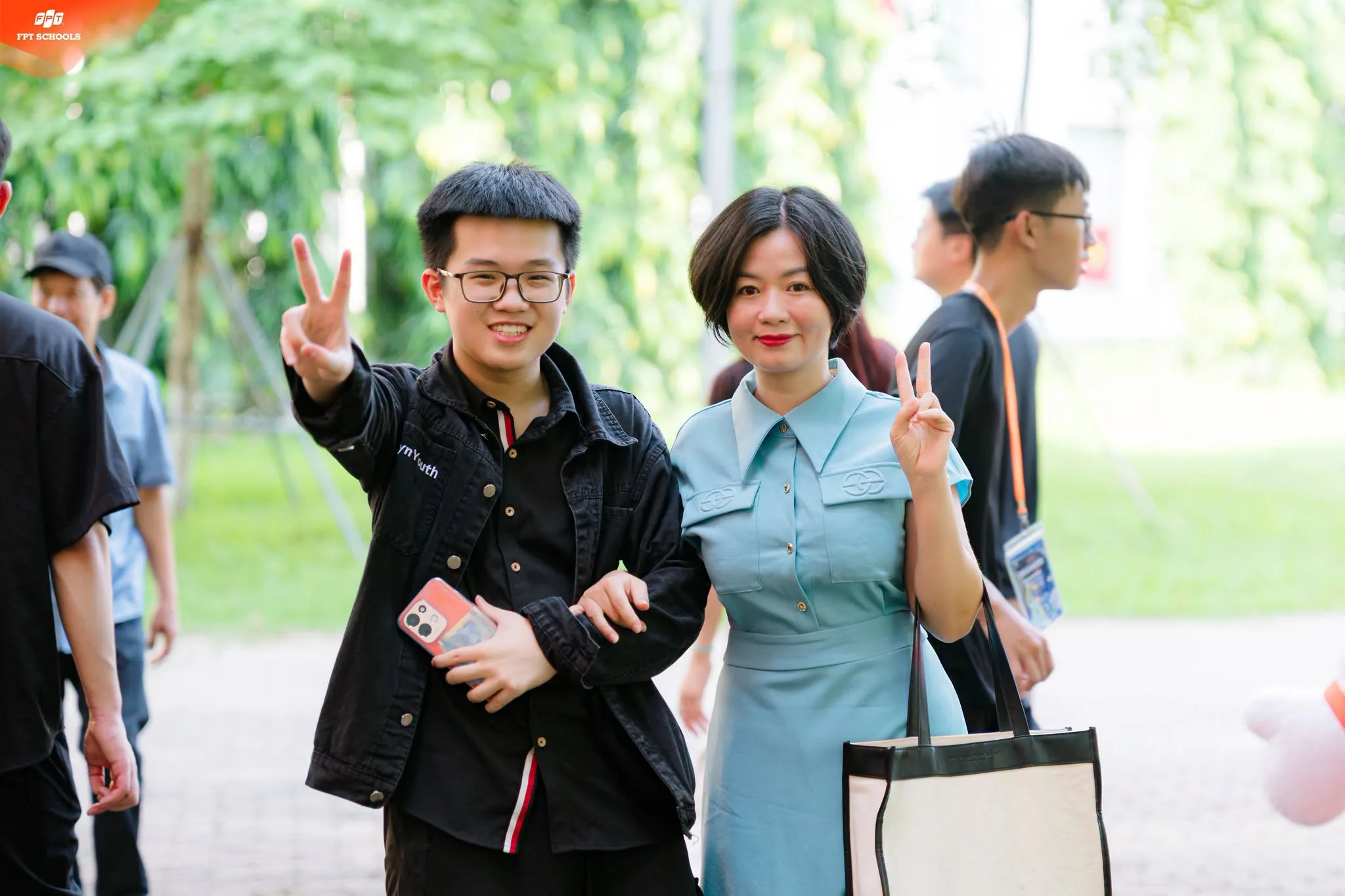 D04 gồm những môn nào và những điều học sinh cần biết khi xét tuyển - FPT Education cac-truong-noi-tru-o-da-nang
