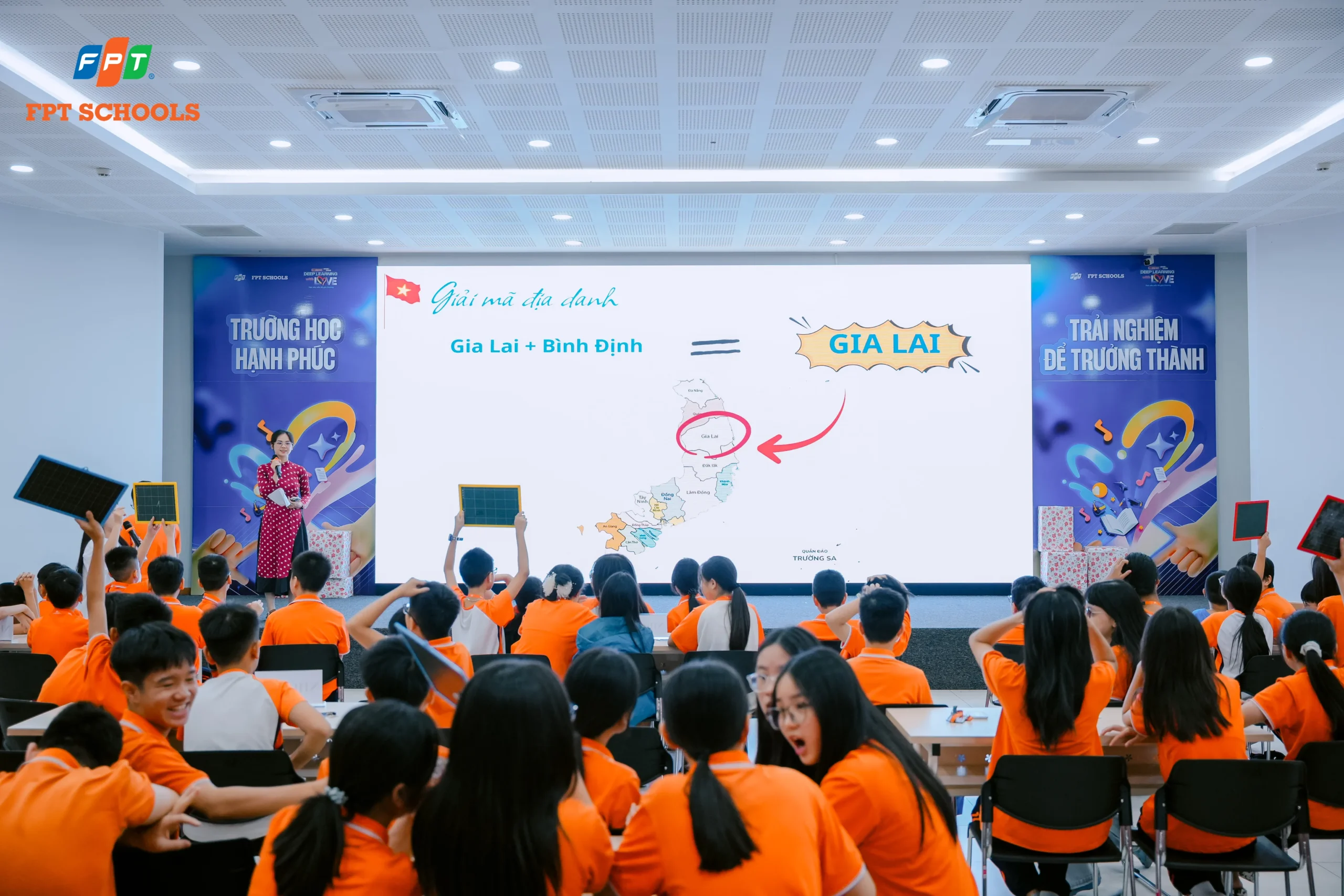 "Cuộc đua kỳ thú Việt Nam 34" - Cùng Fschoolers khám phá một dải non sông, ngàn điều tự hào | FPT Schools