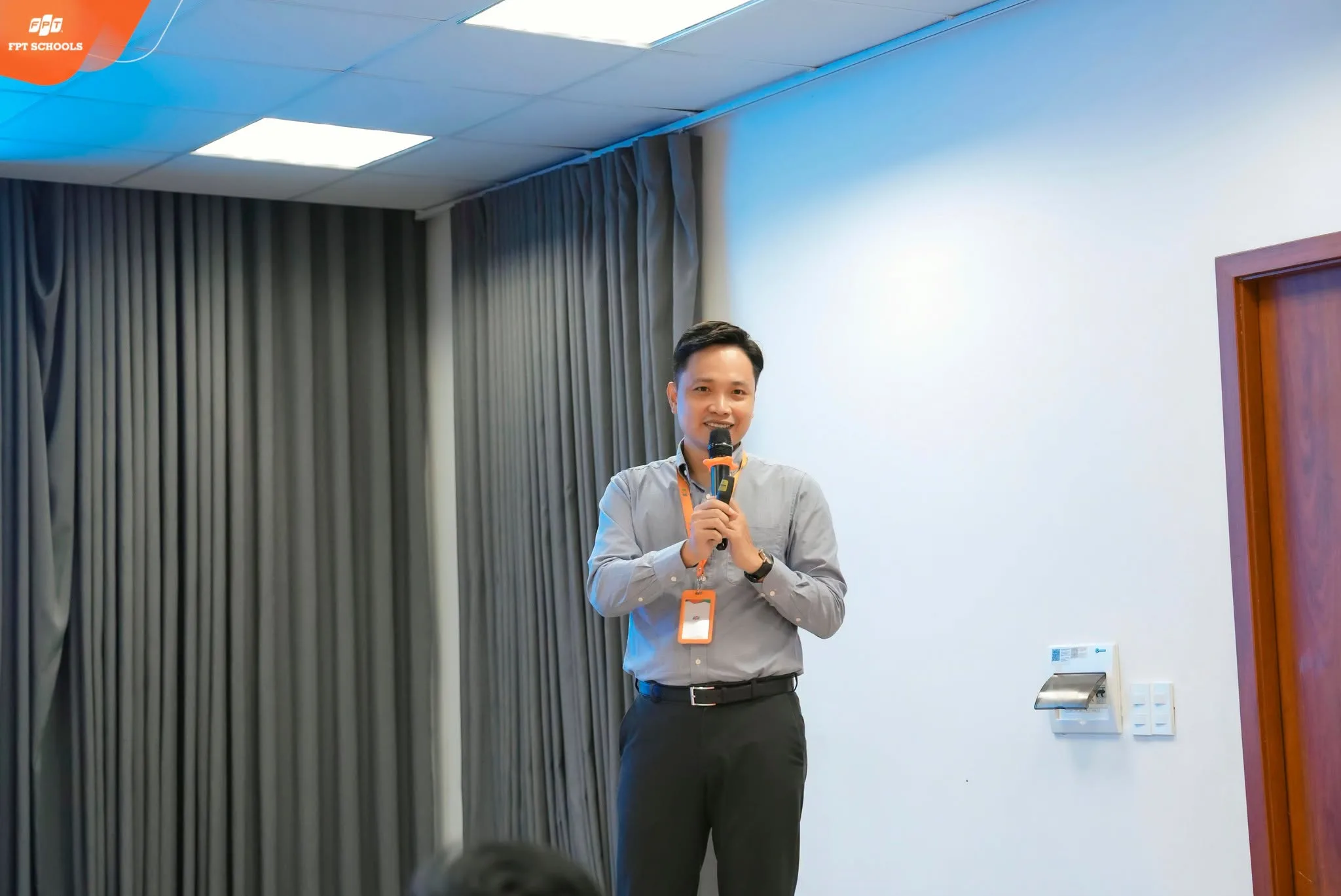FPT School Hải Phòng chia sẻ nội dung lớp học đảo ngược
