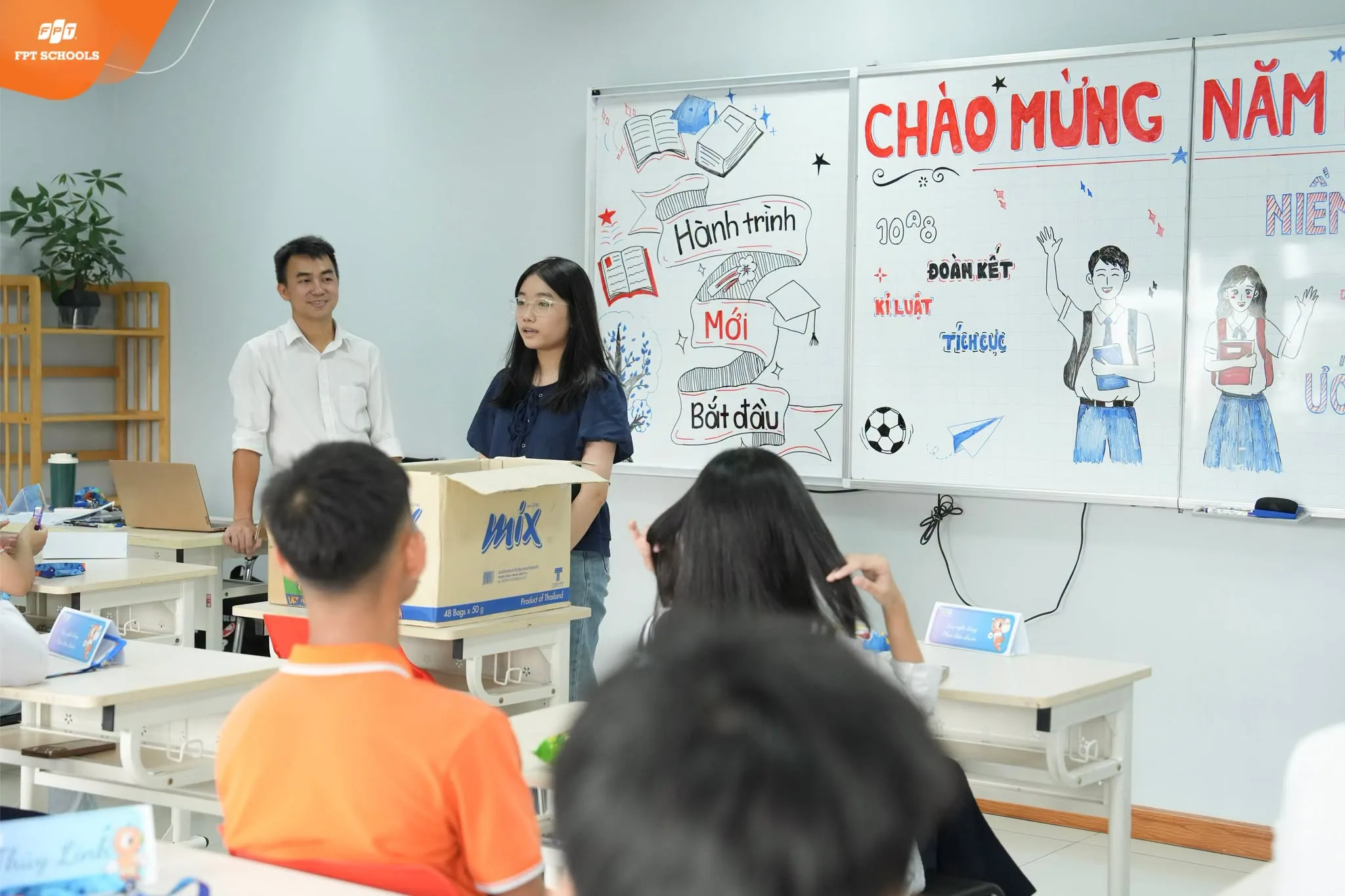 Tân binh Khối 6 FPT School Hải Phòng tham gia hoạt động kết nối