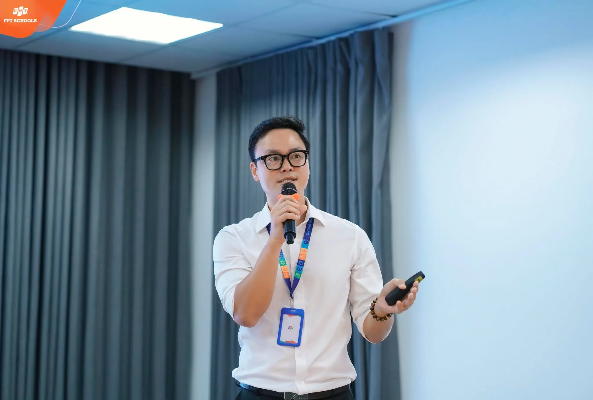 FPT School Hải Phòng chia sẻ nội dung bán trú