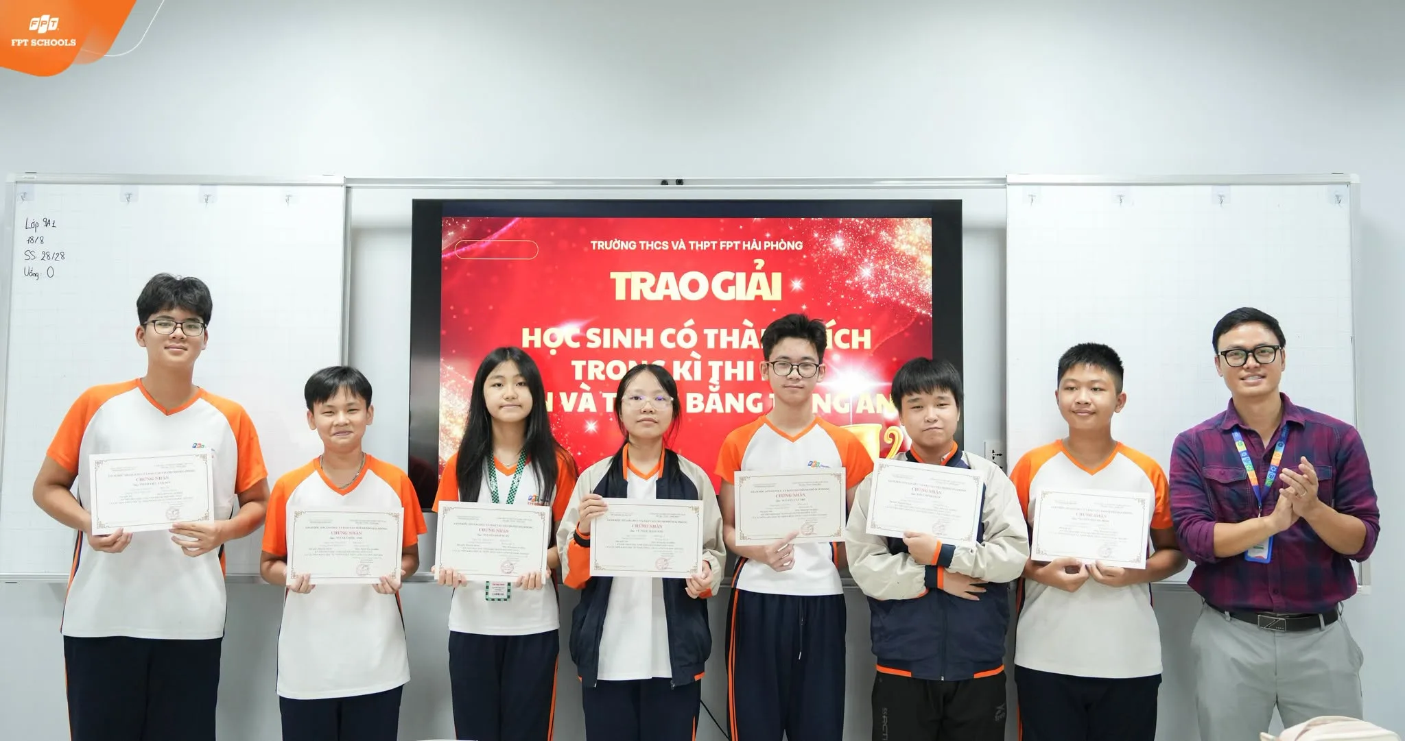 FPT SCHOOL HẢI PHÒNG TRAO CHỨNG NHẬN VÀ VINH DANH NHỮNG GƯƠNG MẶT XUẤT SẮC TẠI KỲ THI HỌC SINH GIỎI CẤP THÀNH PHỐ CÁC MÔN KHTN & TOÁN BẰNG TIẾNG ANH | FPT Schools
