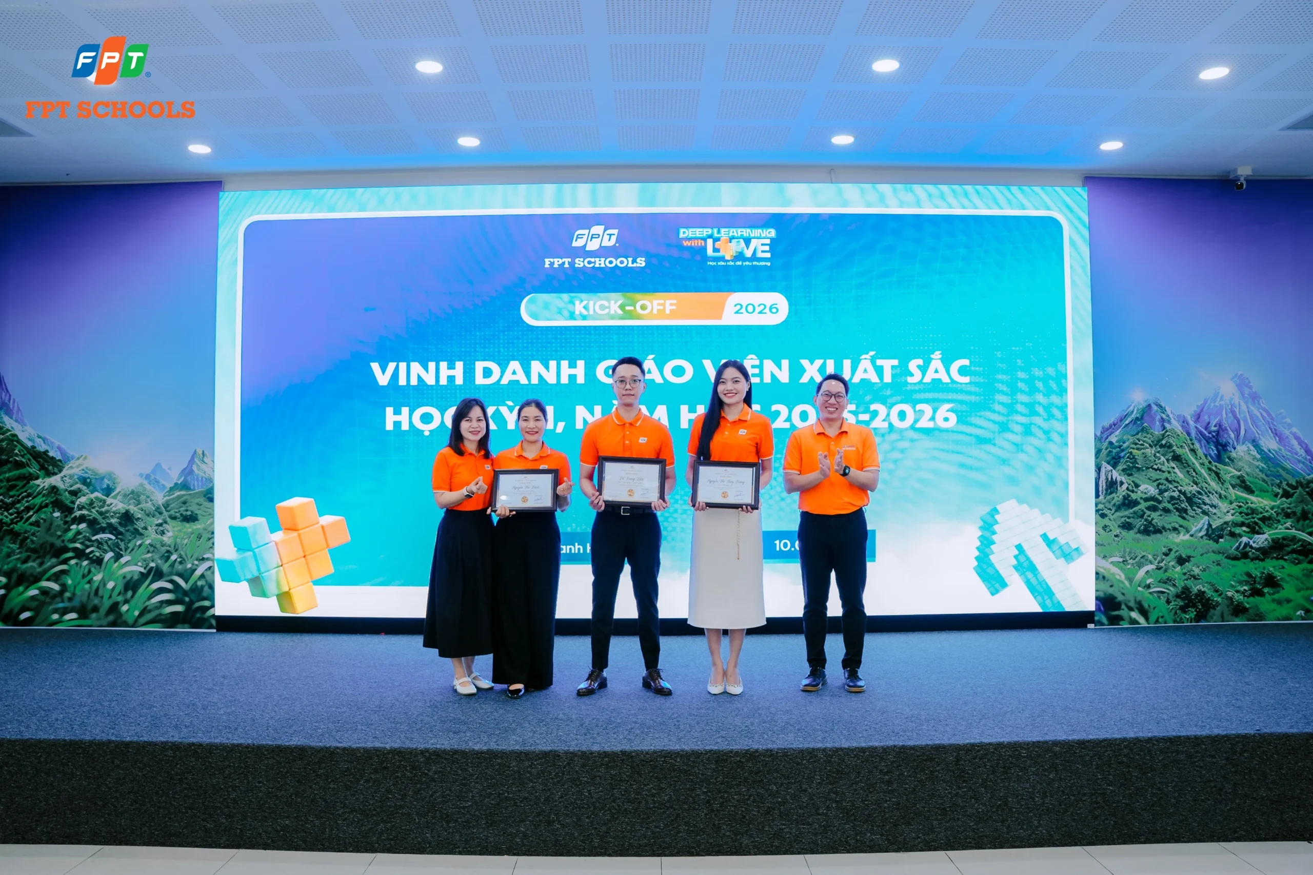 FPT School Thanh Hoá vinh danh thầy cô đạt thành tích xuất sắc học kỳ II năm học 2025-2026