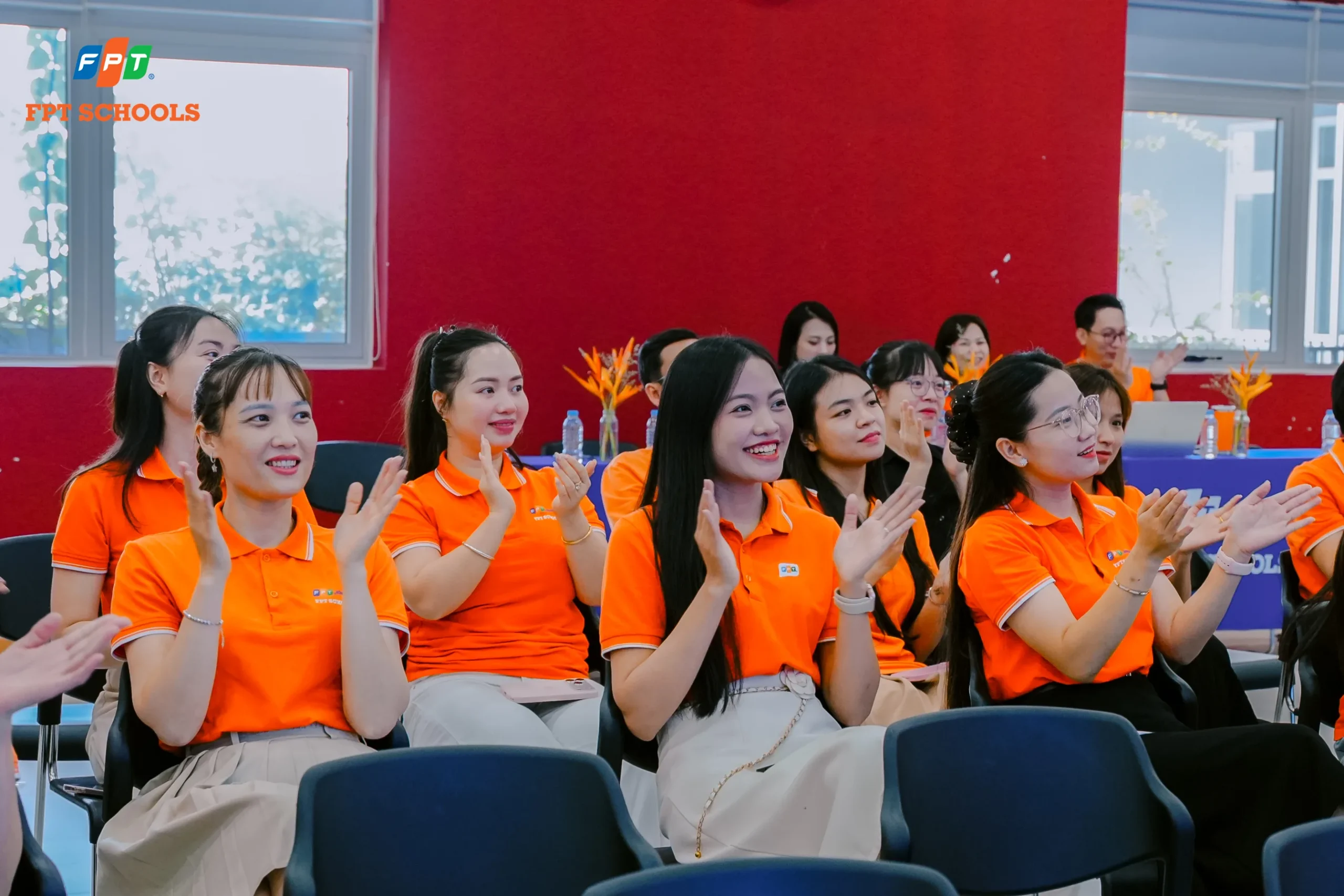 Thầy cô FPT School Thanh Hoá tham gia Kick Off sẵn sàng cho năm học mới