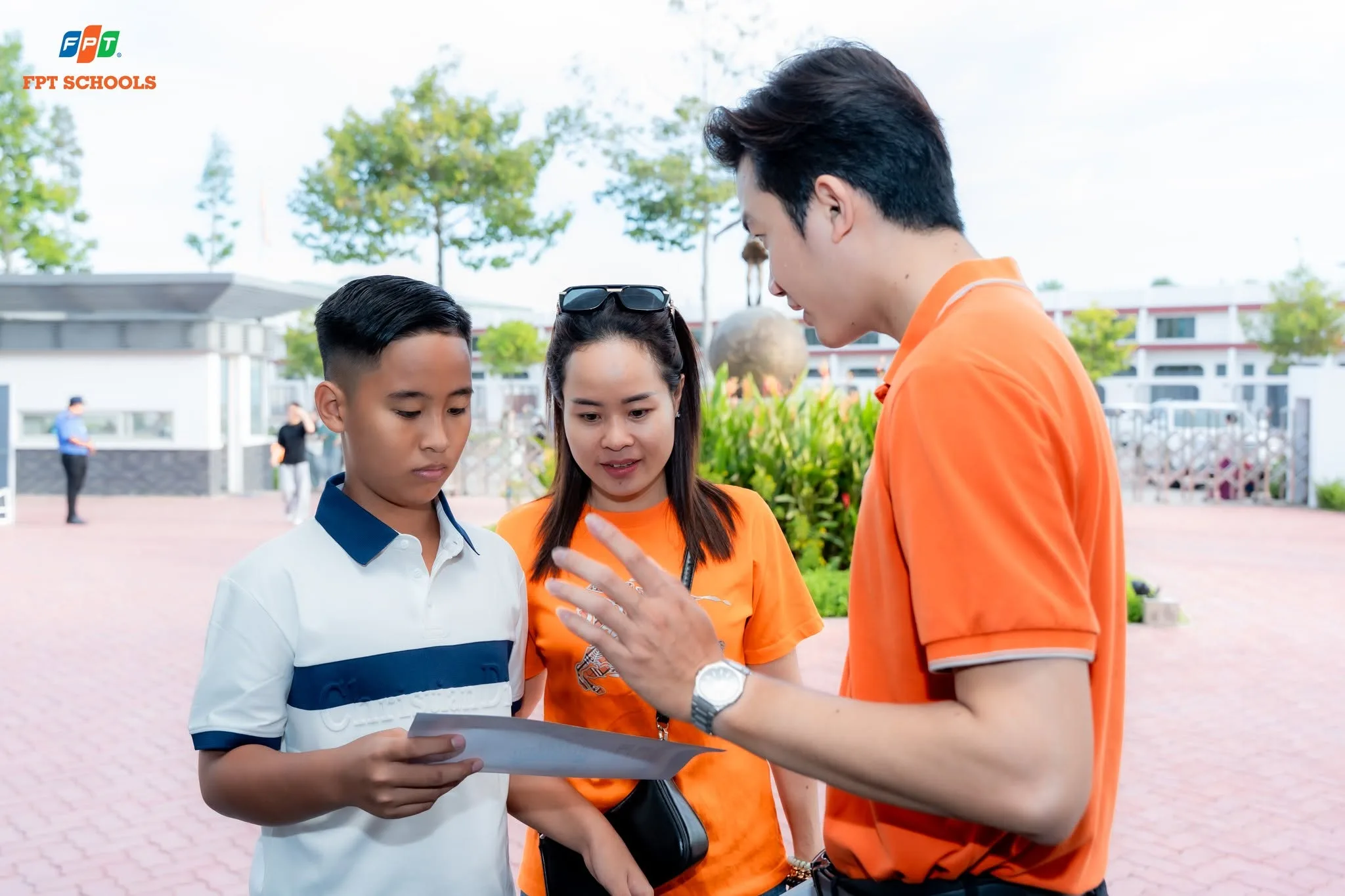 Khối C04 gồm những môn nào và có lợi thế gì khi xét tuyển | FPT Schools