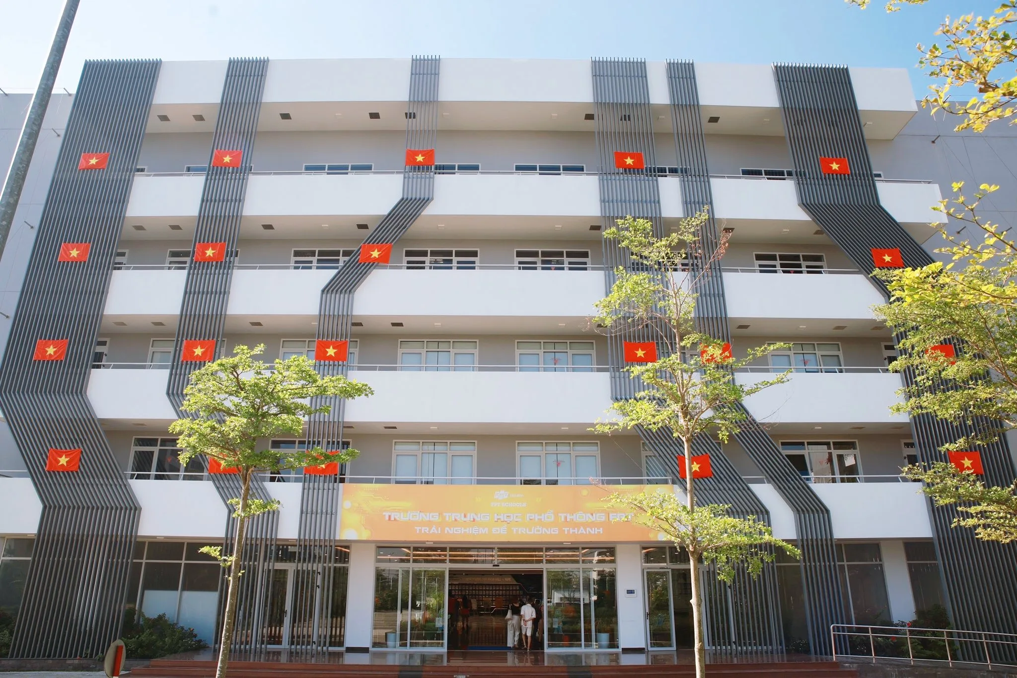 Trường THPT FPT Quy Nhơn | FPT Schools