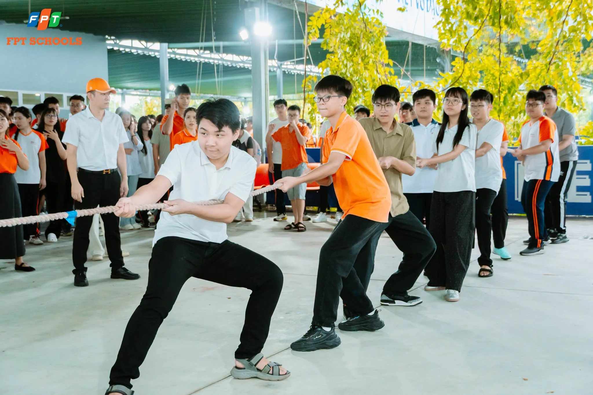 HANALYMPIC 2026: Bùng nổ sức mạnh và tinh thần đồng đội tại nội dung Kéo co - FPT Education HANALYMPIC 2026: Bùng nổ sức mạnh và tinh thần đồng đội tại nội dung Kéo co | FPT Schools