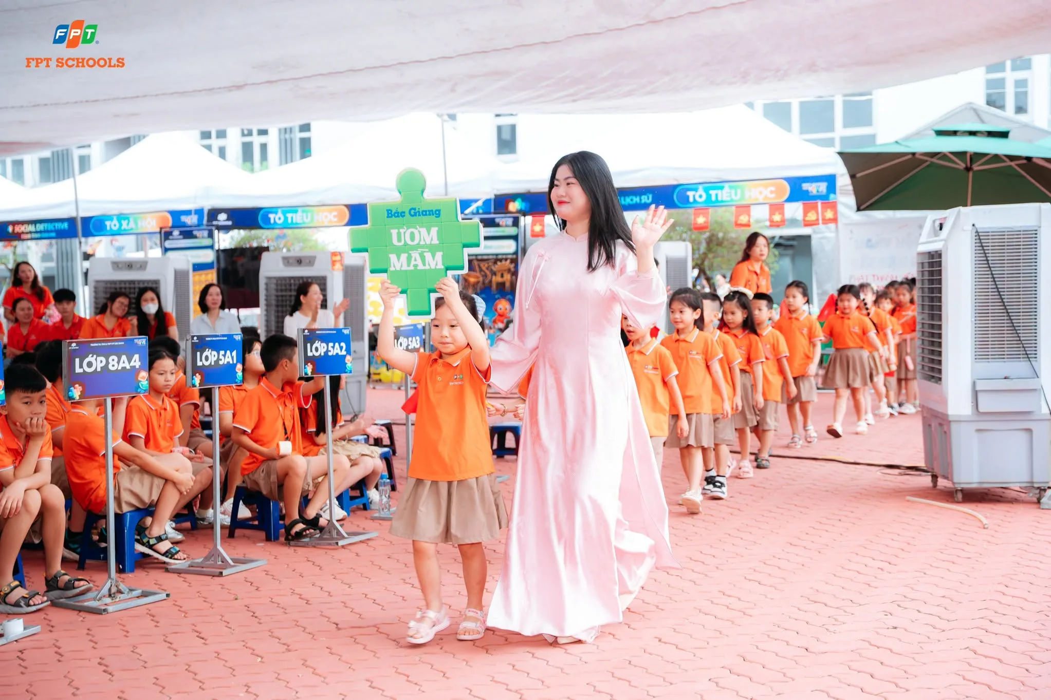 Tưng bừng Lễ khai giảng năm học 2026–2027 toàn hệ thống FPT Schools: Hơn 18.000 học sinh cùng bước vào hành trình mới! | FPT Schools