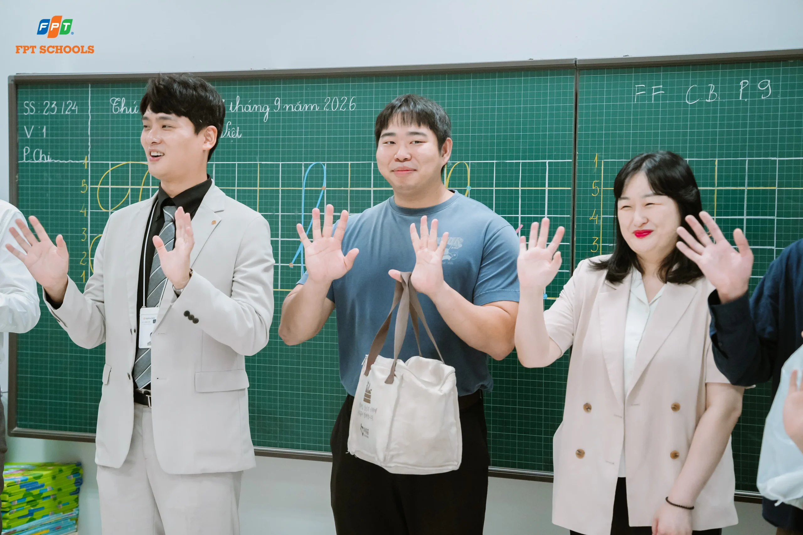 Tập đoàn OurHome Hàn Quốc trực tiếp kiểm tra chất lượng bếp ăn bán trú tại FPT School Hà Nam | FPT Schools