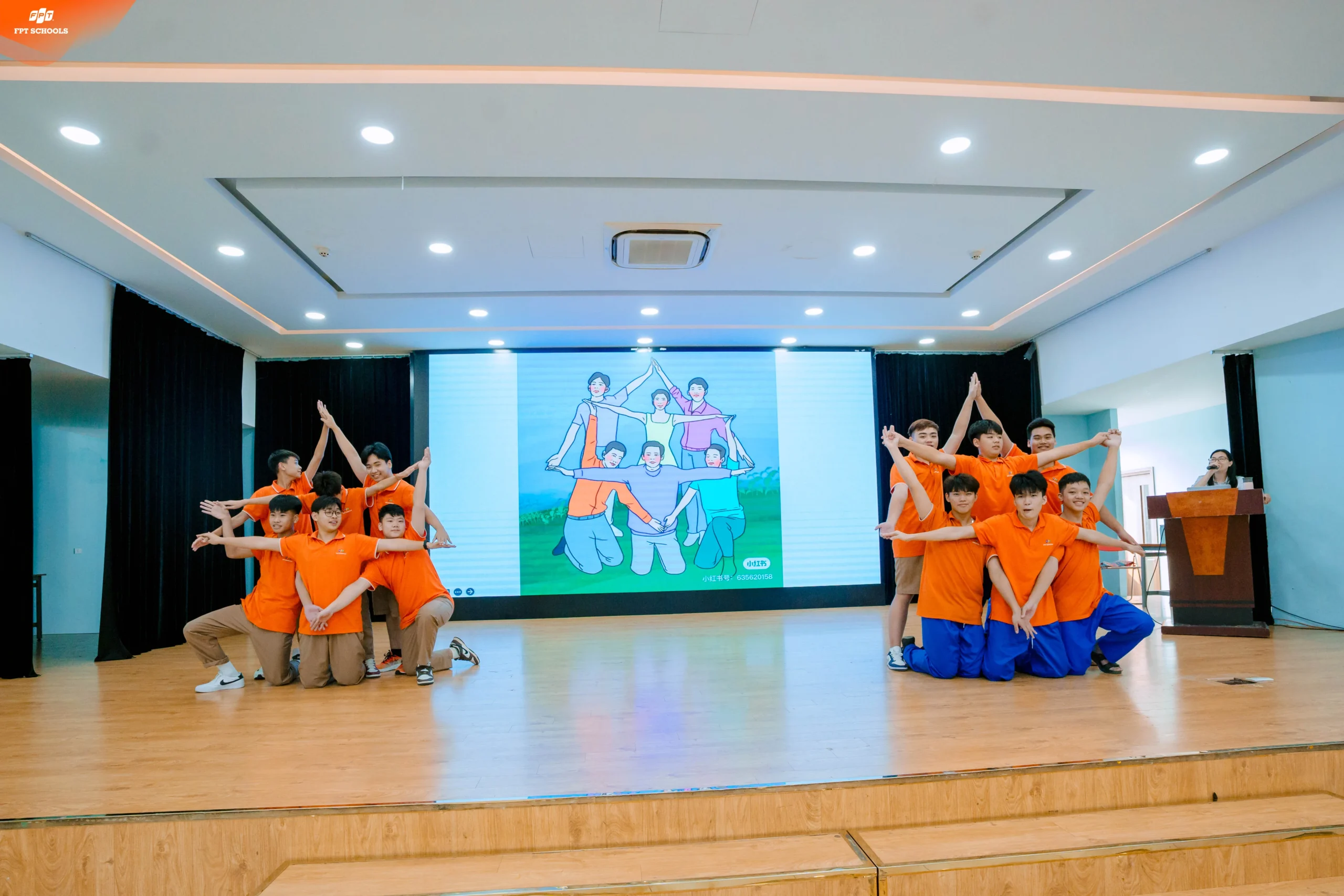 SÔI NỔI CHUỖI HOẠT ĐỘNG HƯỚNG NGHIỆP DÀNH CHO FSCHOOLERS - FPT Education SÔI NỔI CHUỖI HOẠT ĐỘNG HƯỚNG NGHIỆP DÀNH CHO FSCHOOLERS | FPT Schools