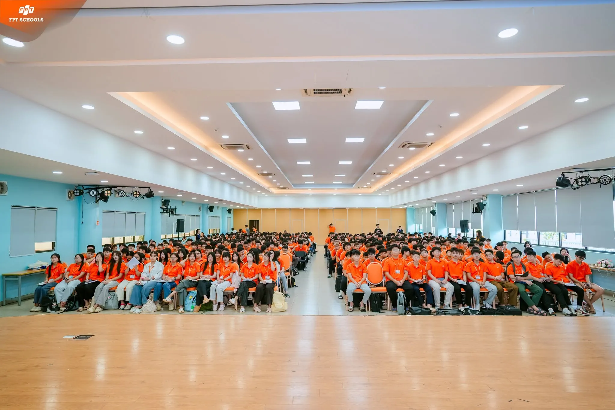XÂY DỰNG CHIẾN LƯỢC HỌC TẬP, FSCHOOLERS KHÓA 14 LÀM CHỦ CÔNG CỤ AI TRONG THỜI ĐẠI MỚI | FPT Schools