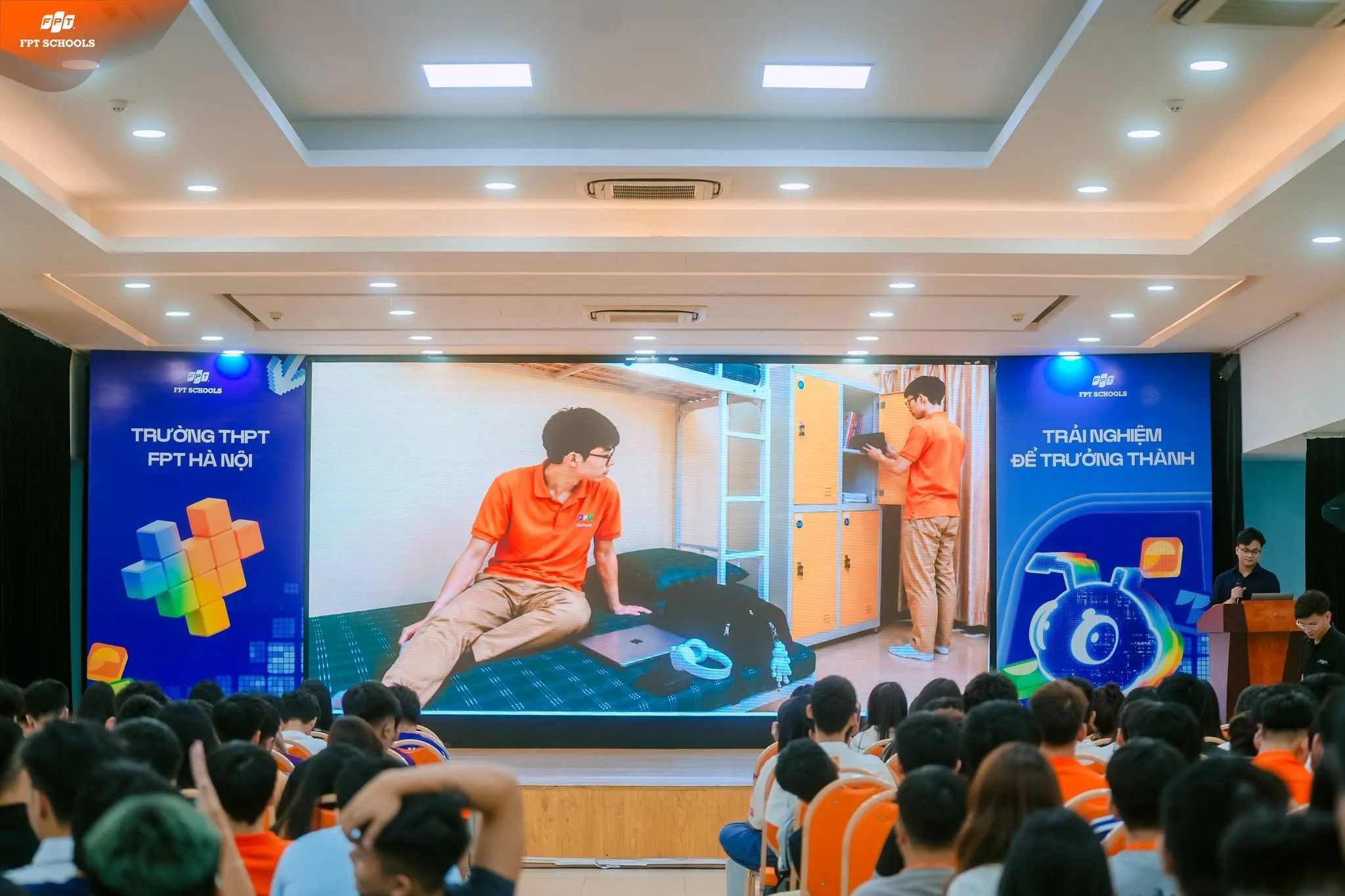 FSCHOOLERS KHÓA 14 “NHẬP MÔN” NỘI QUY - QUY CHẾ, LÀM QUEN NẾP SỐNG NỘI TRÚ TẠI NGÔI NHÀ MỚI | FPT Schools