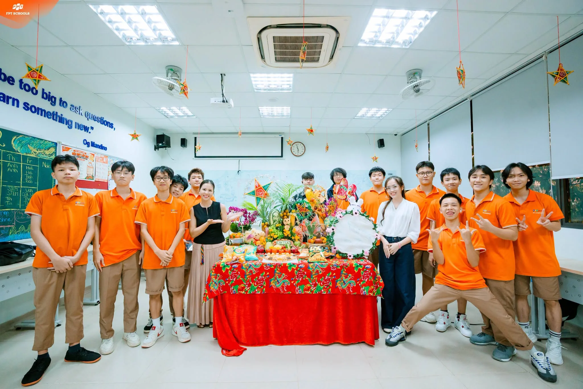 RỘN RÀNG ĐÊM HỘI TRUNG THU TẠI FSCHOOL HÒA LẠC | FPT Schools