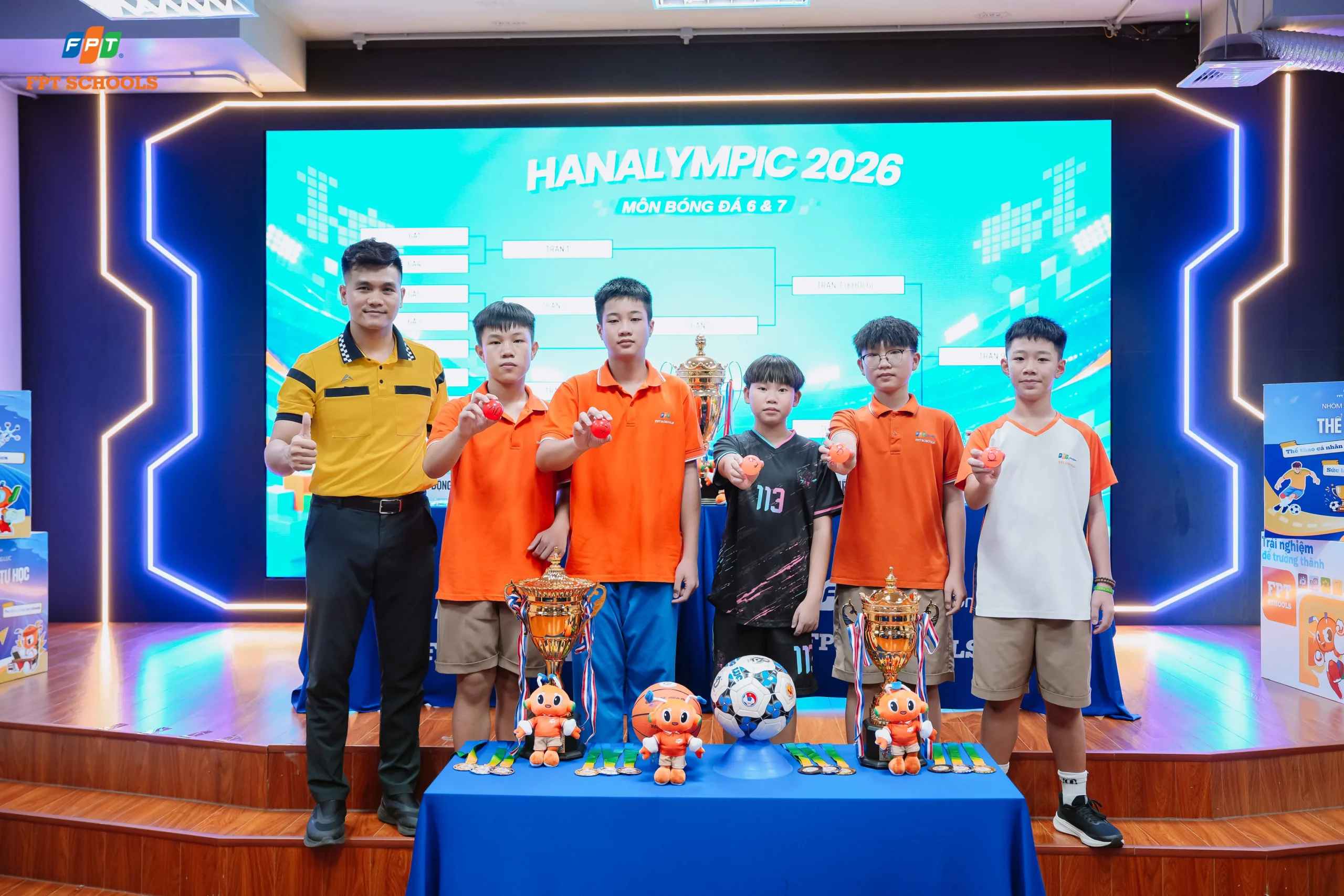 HANALYMPIC 2026 tiếp tục nóng – Học sinh FPT School Hà Nam sẵn sàng cho những trận cầu rực lửa! | FPT Schools