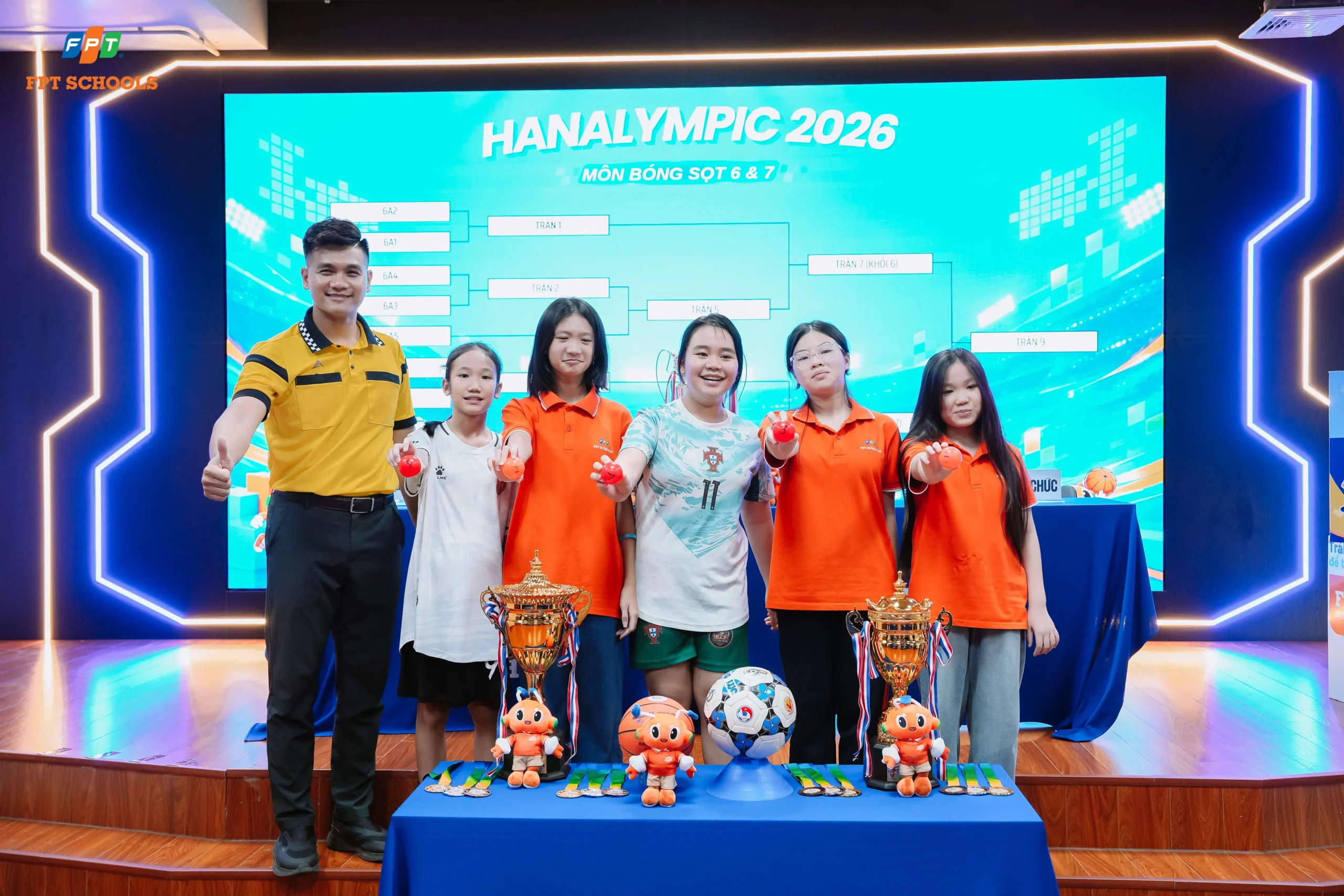 HANALYMPIC 2026 tiếp tục nóng – Học sinh FPT School Hà Nam sẵn sàng cho những trận cầu rực lửa! | FPT Schools