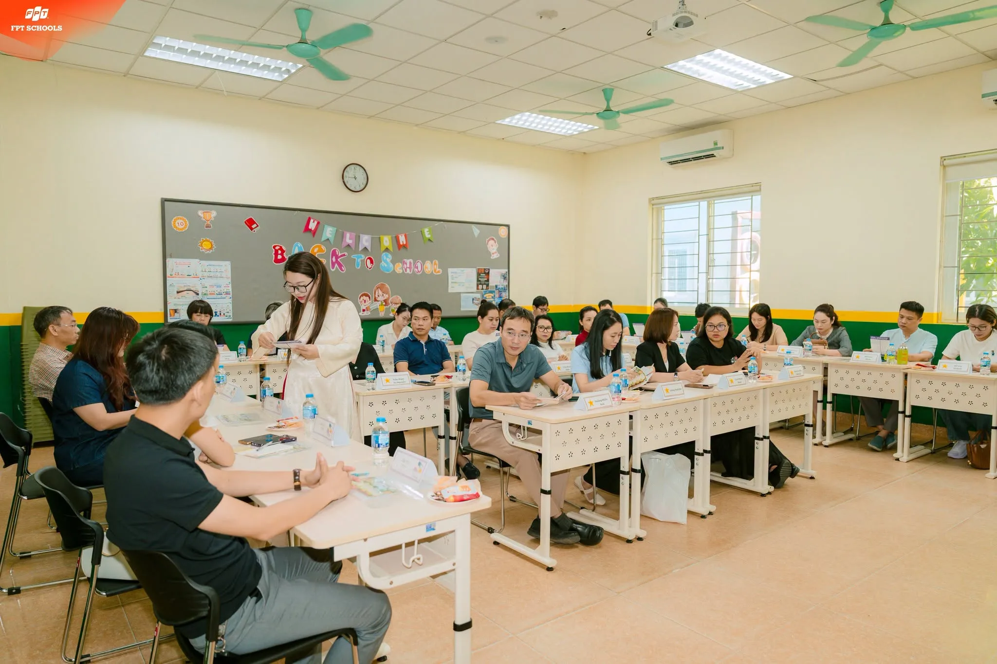 Gặp mặt Cha mẹ học sinh khối 10, 11 tại FSchool Tây Hà Nội: Gắn kết gia đình và Nhà trường | FPT Schools