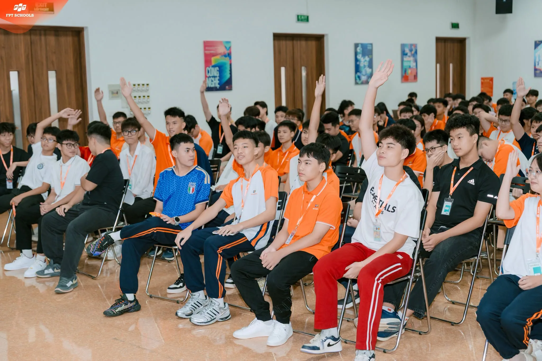 Fschoolers tương tác sôi nổi với buổi học nội quy 