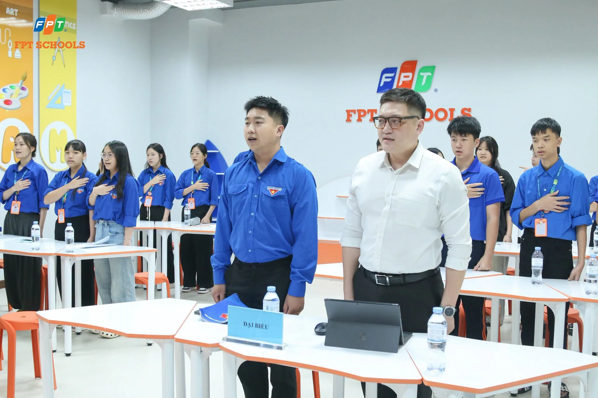 Đại hội đoàn tại FPT School Vinh.