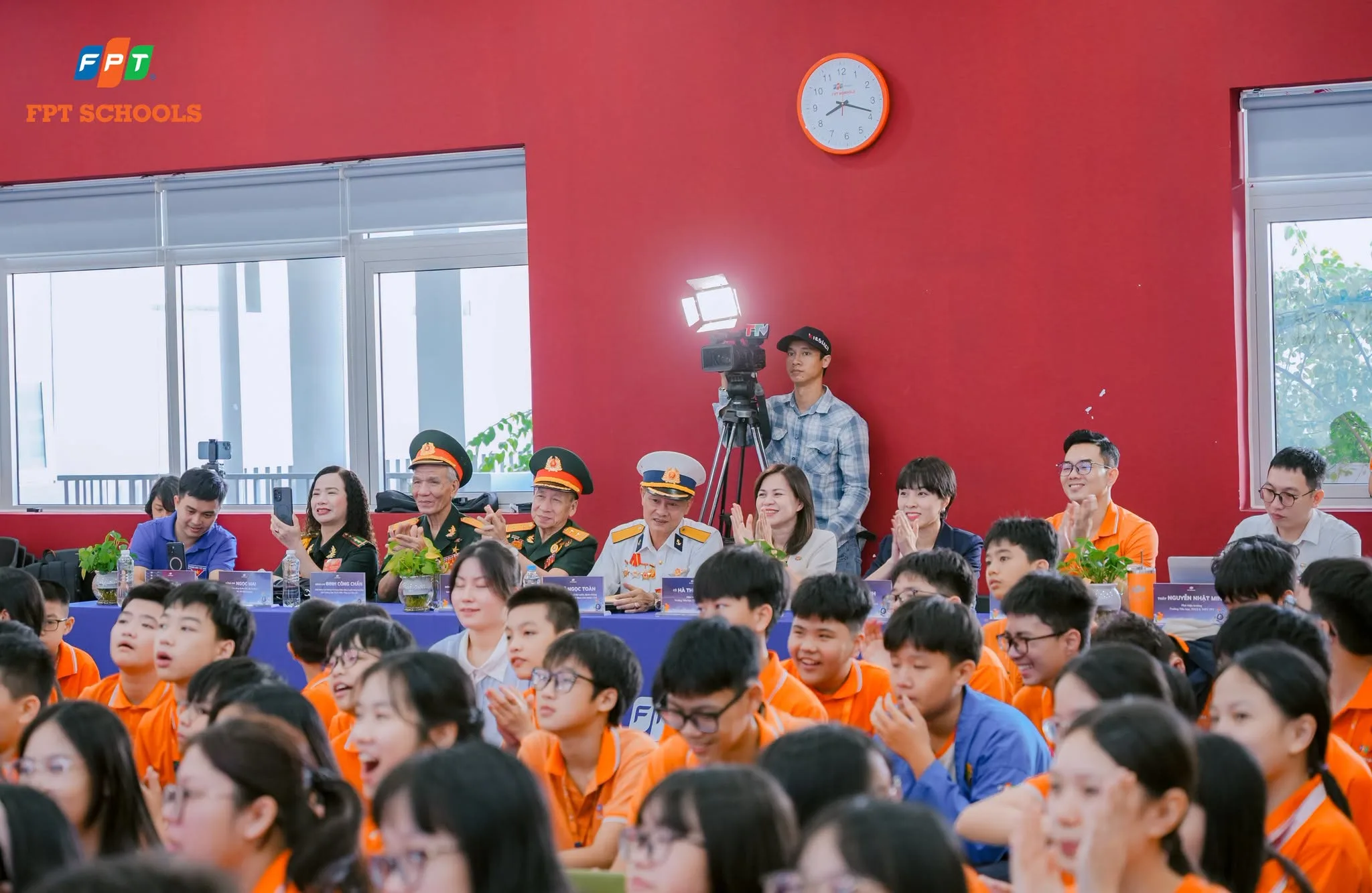 đại biểu talkshow: "dấu chân người lính"