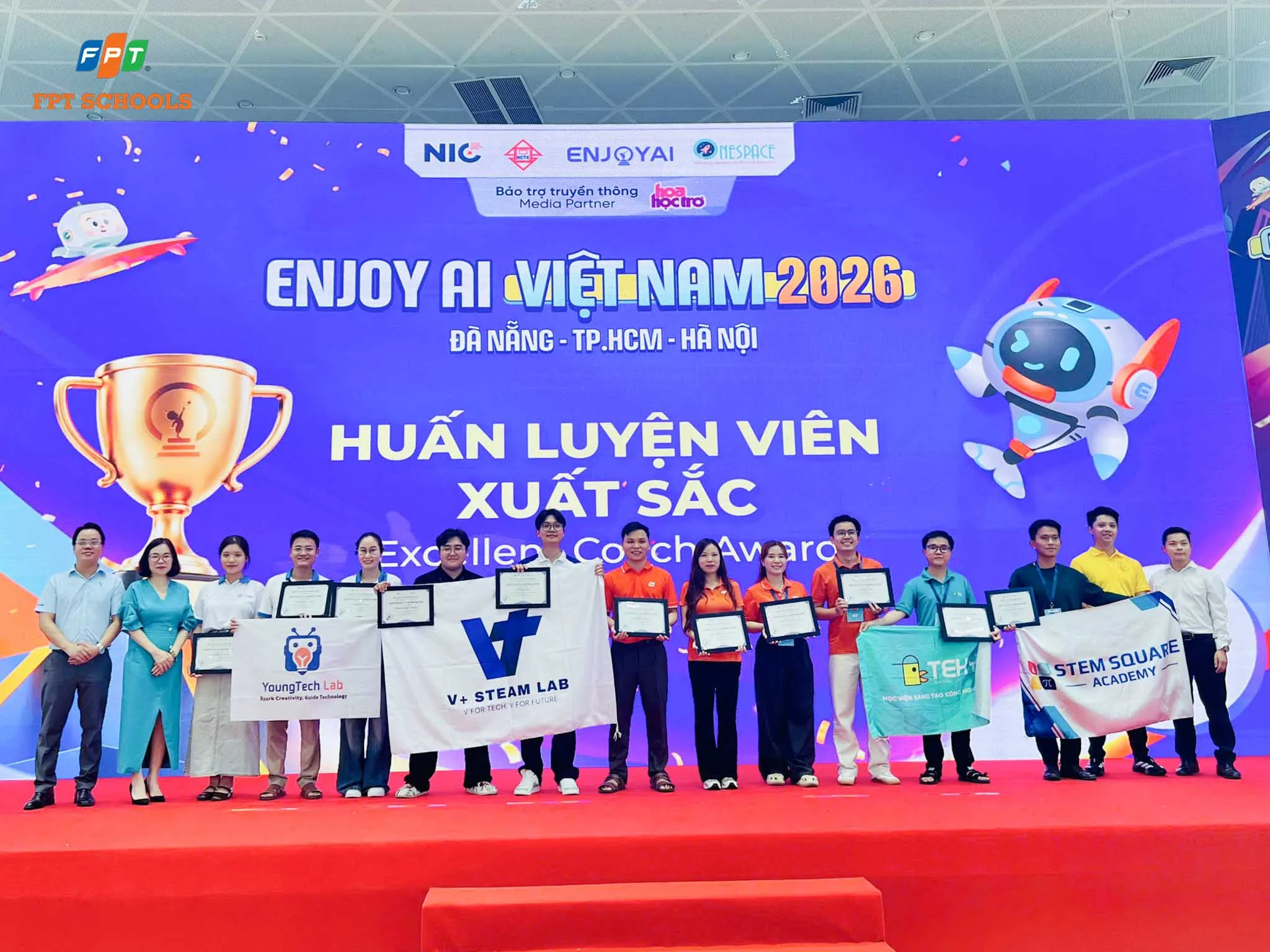 Fschoolers ghi dấu ấn tại ENJOY AI 2026, 10 đội thi giành vé tham dự Chung kết Quốc tế tại Trung Quốc | FPT Schools