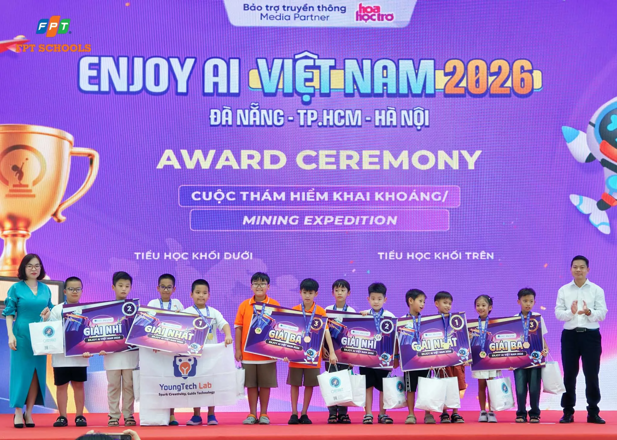 Fschoolers ghi dấu ấn tại ENJOY AI 2026, 10 đội thi giành vé tham dự Chung kết Quốc tế tại Trung Quốc | FPT Schools