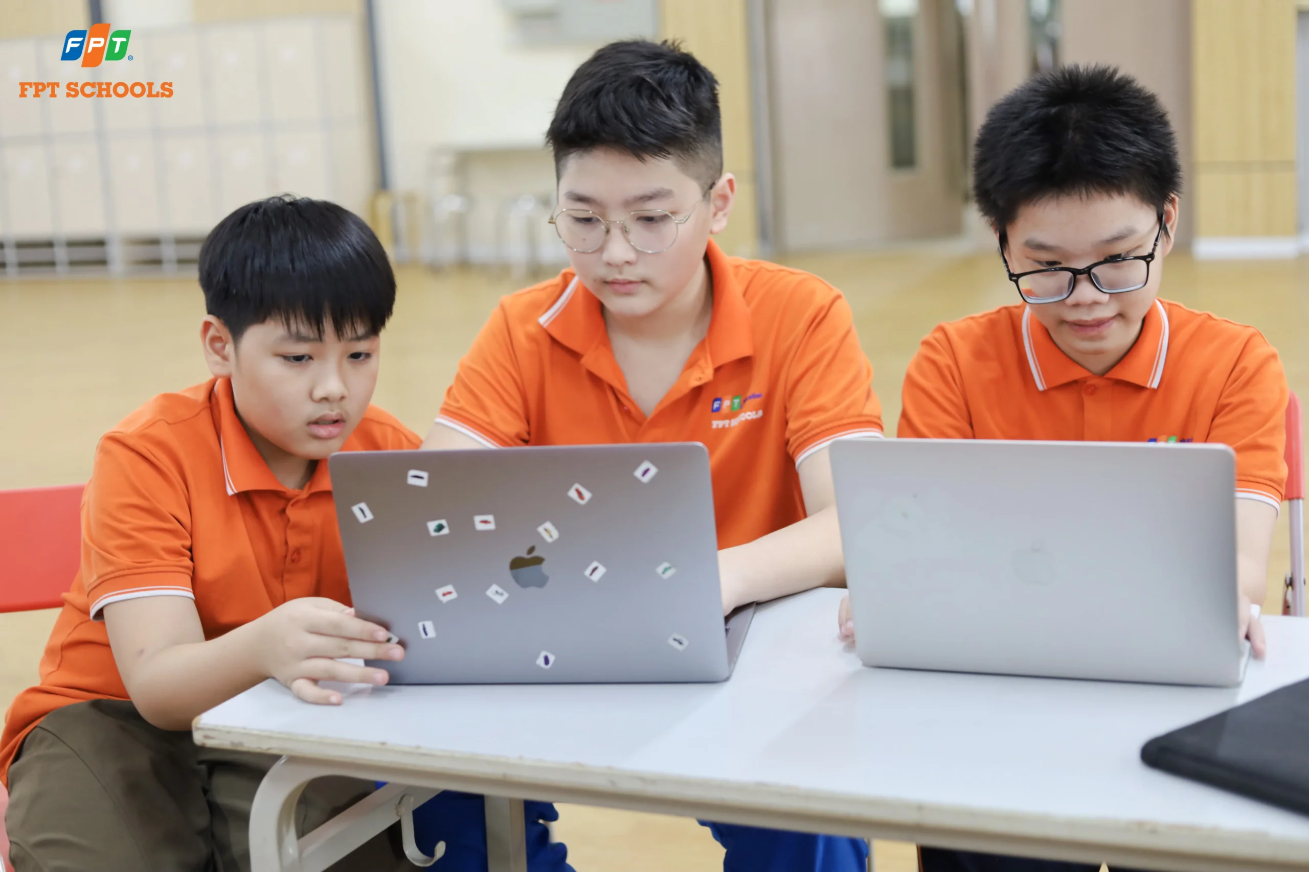 Cách học giỏi môn Hóa Học từ cơ bản đến nâng cao | FPT Schools
