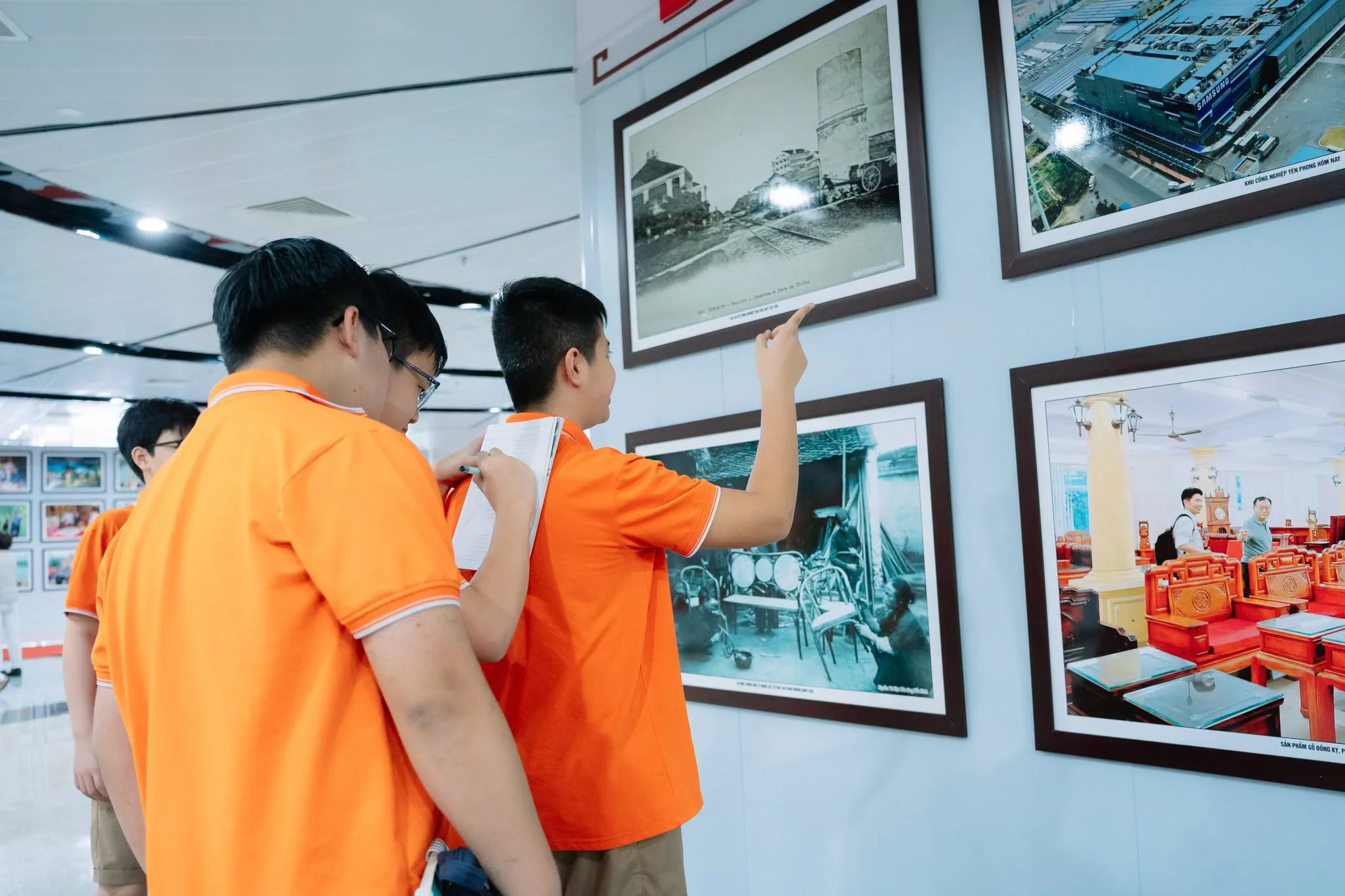 HỌC TẬP QUA TRẢI NGHIỆM | FSCHOOLERS KHỐI 7 KHÁM PHÁ TRIỂN LÃM QUÊ HƯƠNG “BẮC NINH XƯA VÀ NAY” | FPT Schools