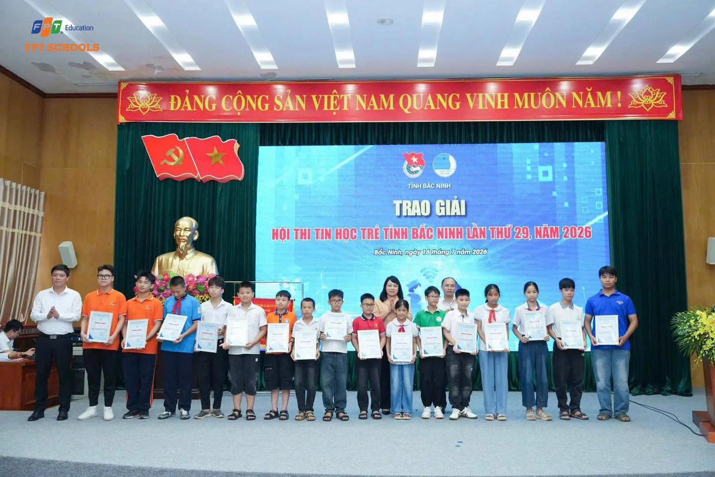 Hai học sinh FPT School Bắc Ninh giành Giải Nhì tại Hội Tin học trẻ Bắc Ninh lần thứ XXIX | FPT Schools