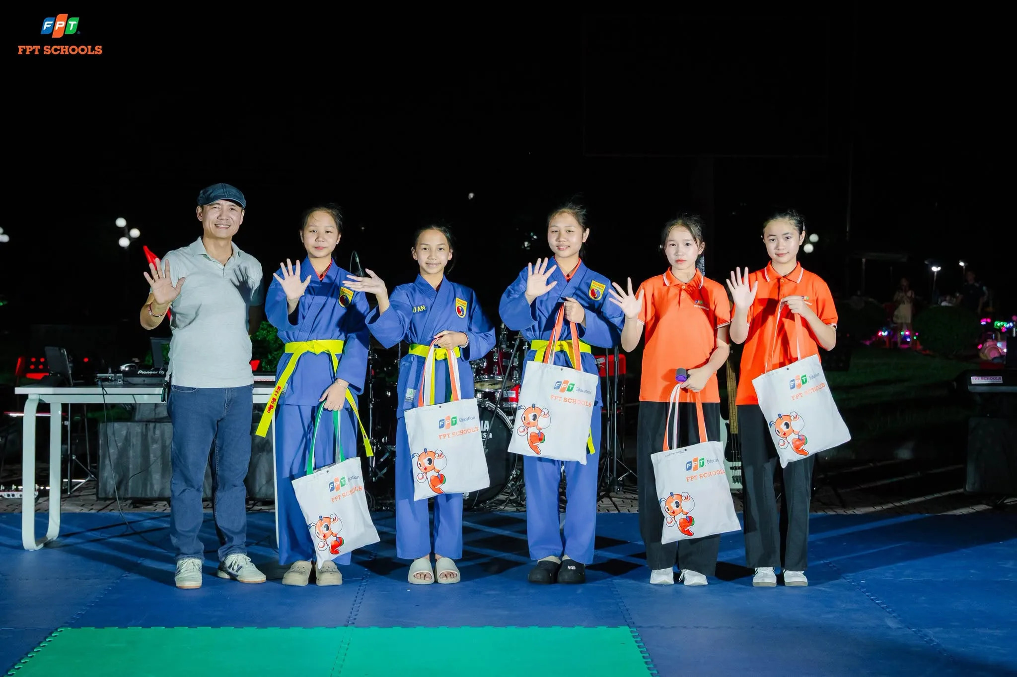 Cách chọn trường cấp 3 phù hợp cho con theo năng lực | FPT Schools