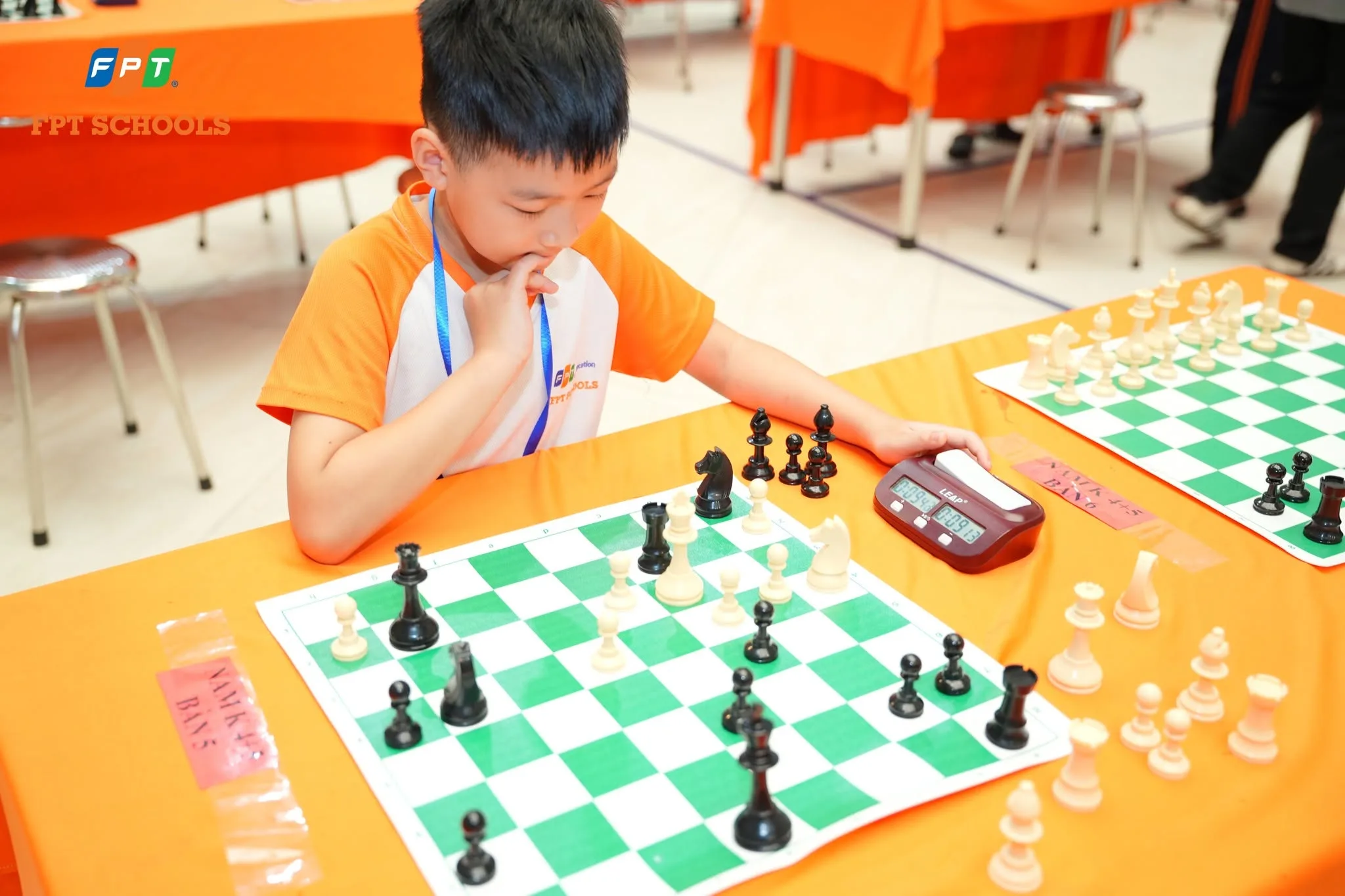 Tư duy tích cực là gì? Cách rèn luyện tư duy tích cực hiệu quả trong cuộc sống | FPT Schools