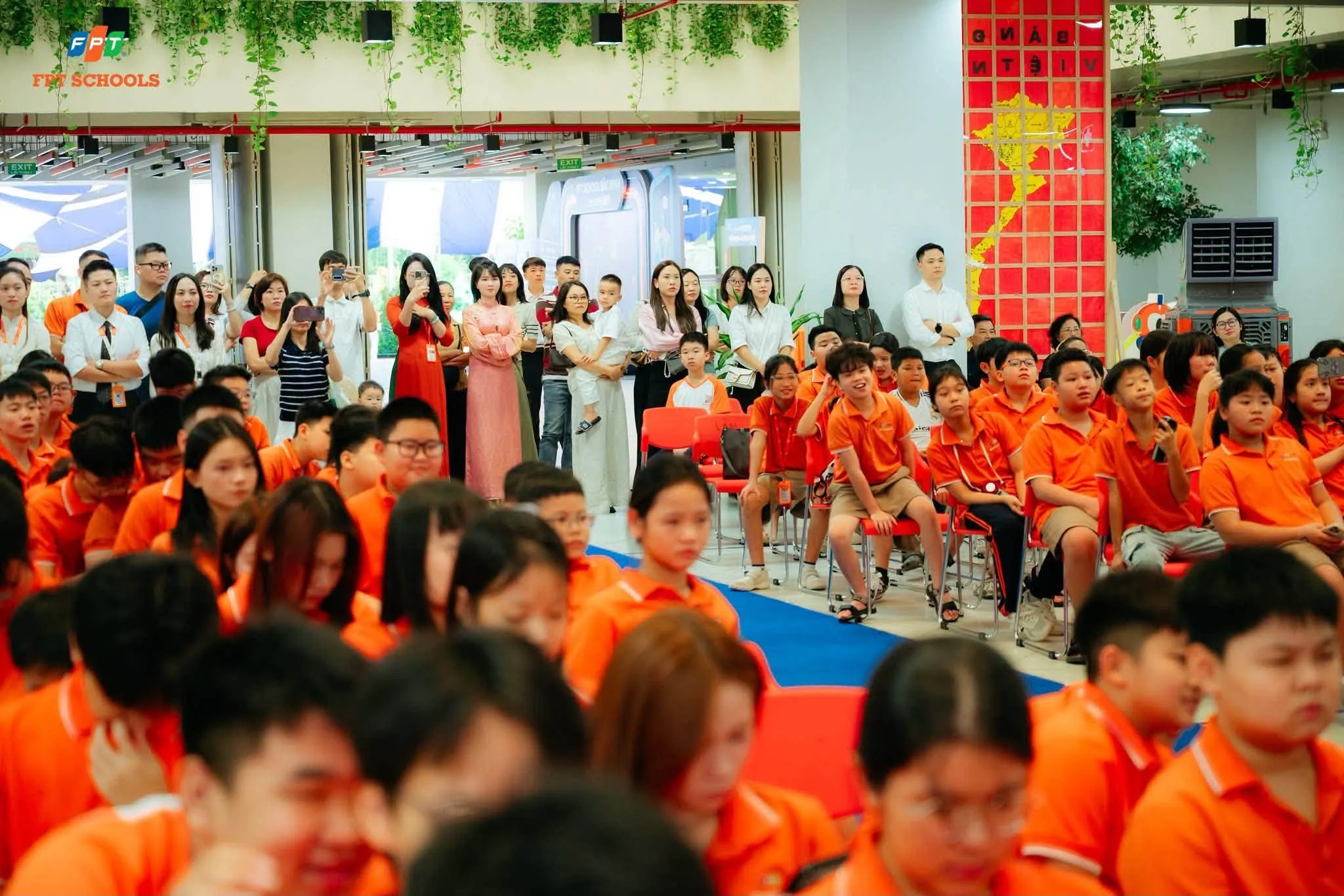 Khám Phá 7 Lợi Ích Của Việc Cho Trẻ Học Bơi Giúp Con Khỏe Mạnh Và Tự Tin Hơn Mỗi Ngày | FPT Schools