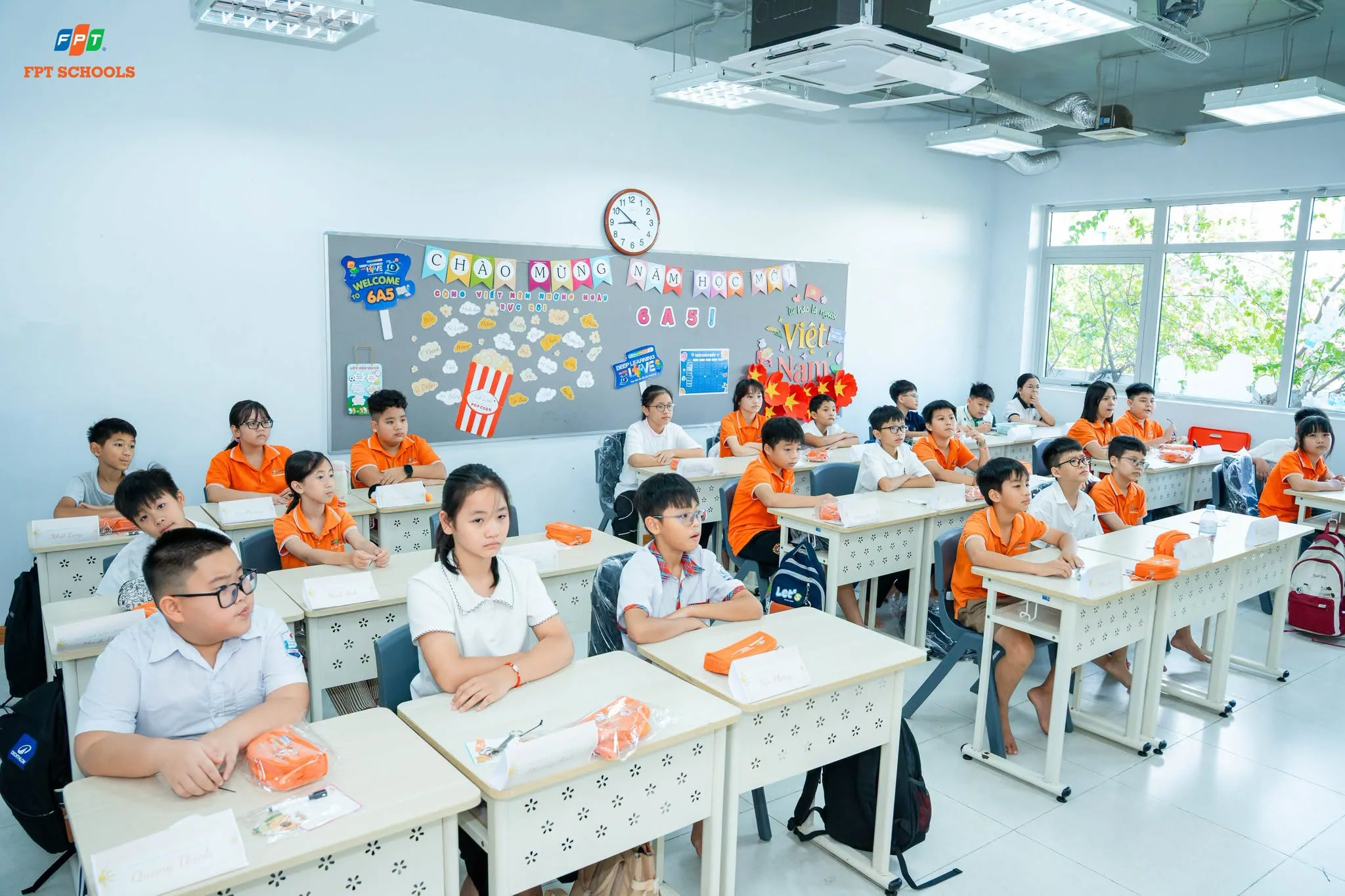 he-thong-truong-pho-thong-fpt- s400