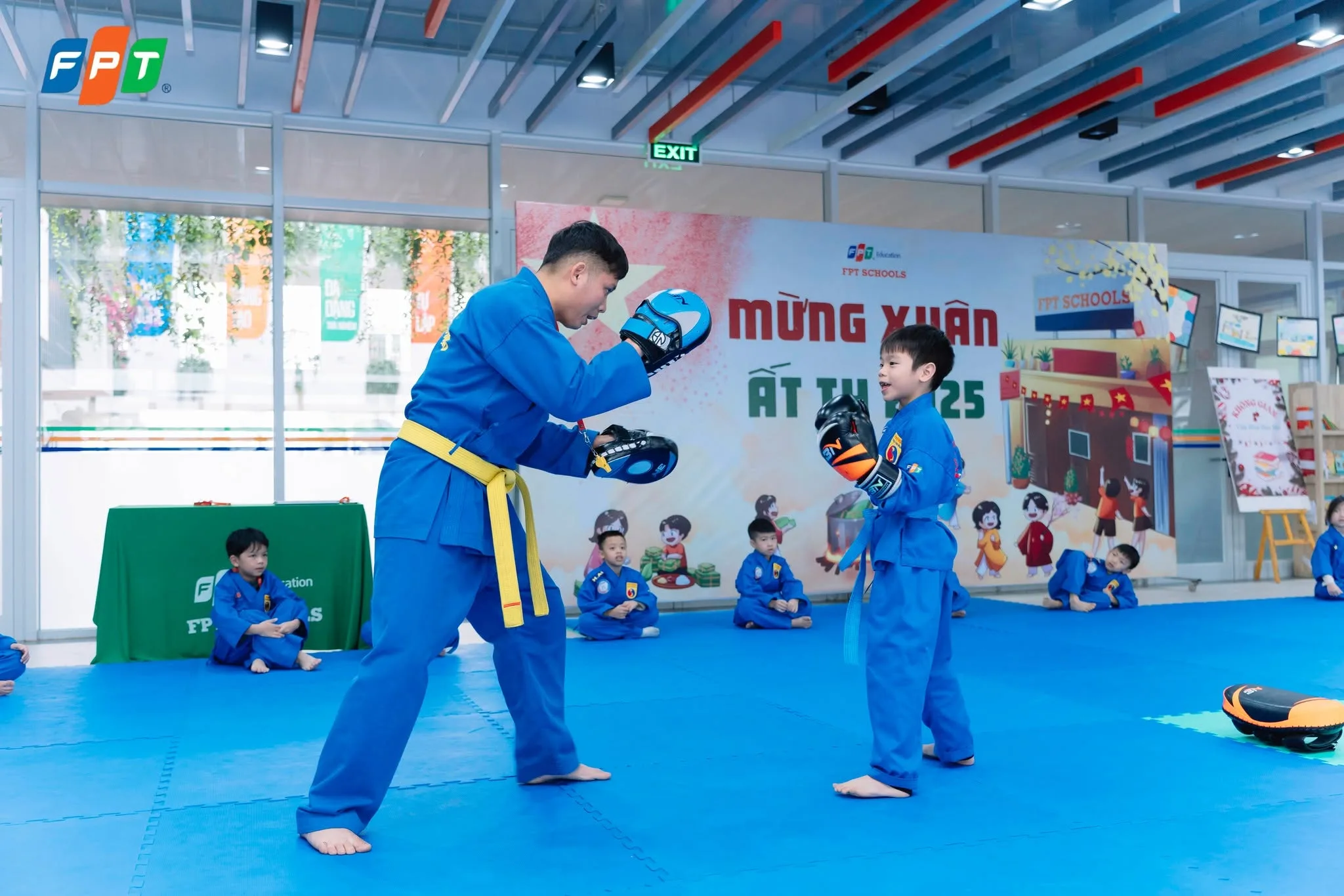 he-thong-truong-pho-thong-fpt- s504